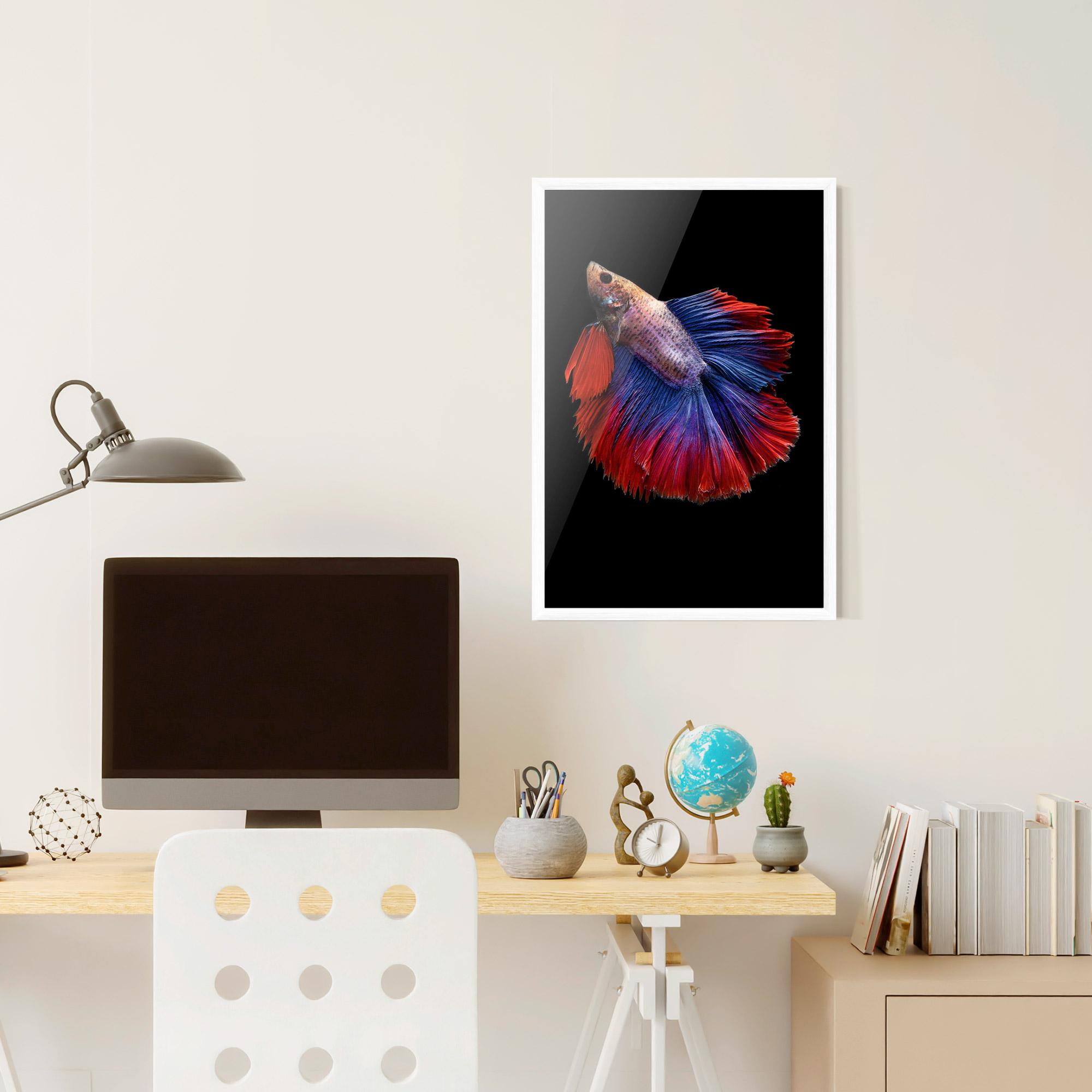 Рамкиран постер Red Blue Betta mockup 6