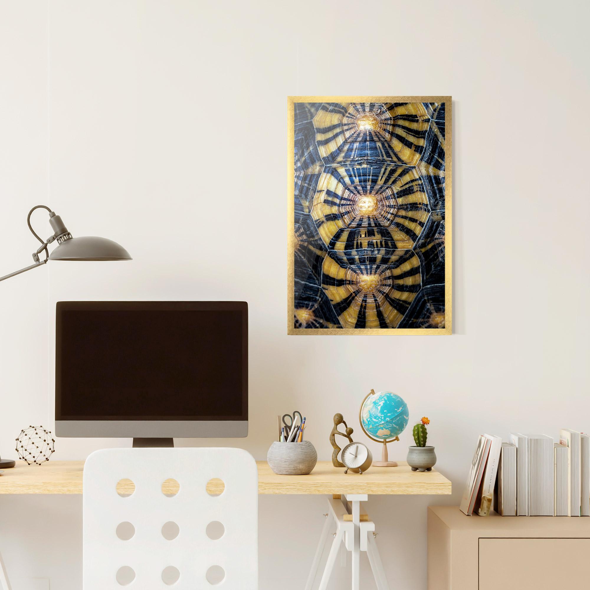 Рамкиран постер Turtle Shell mockup 6