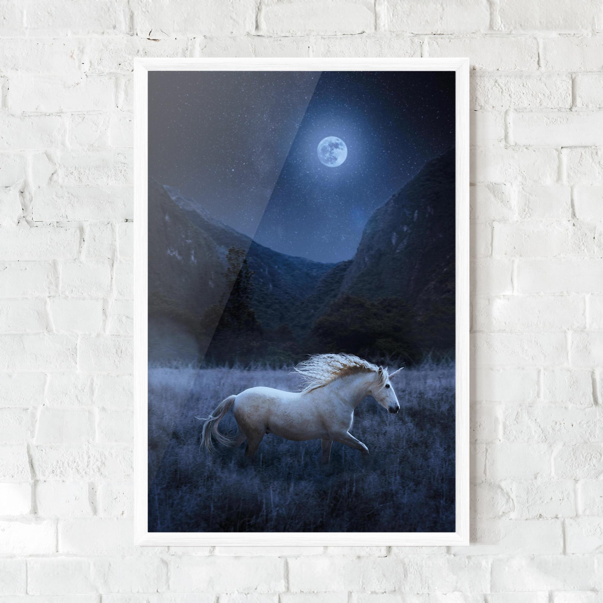 Рамкиран постер Blue Moon Unicorn mockup 0