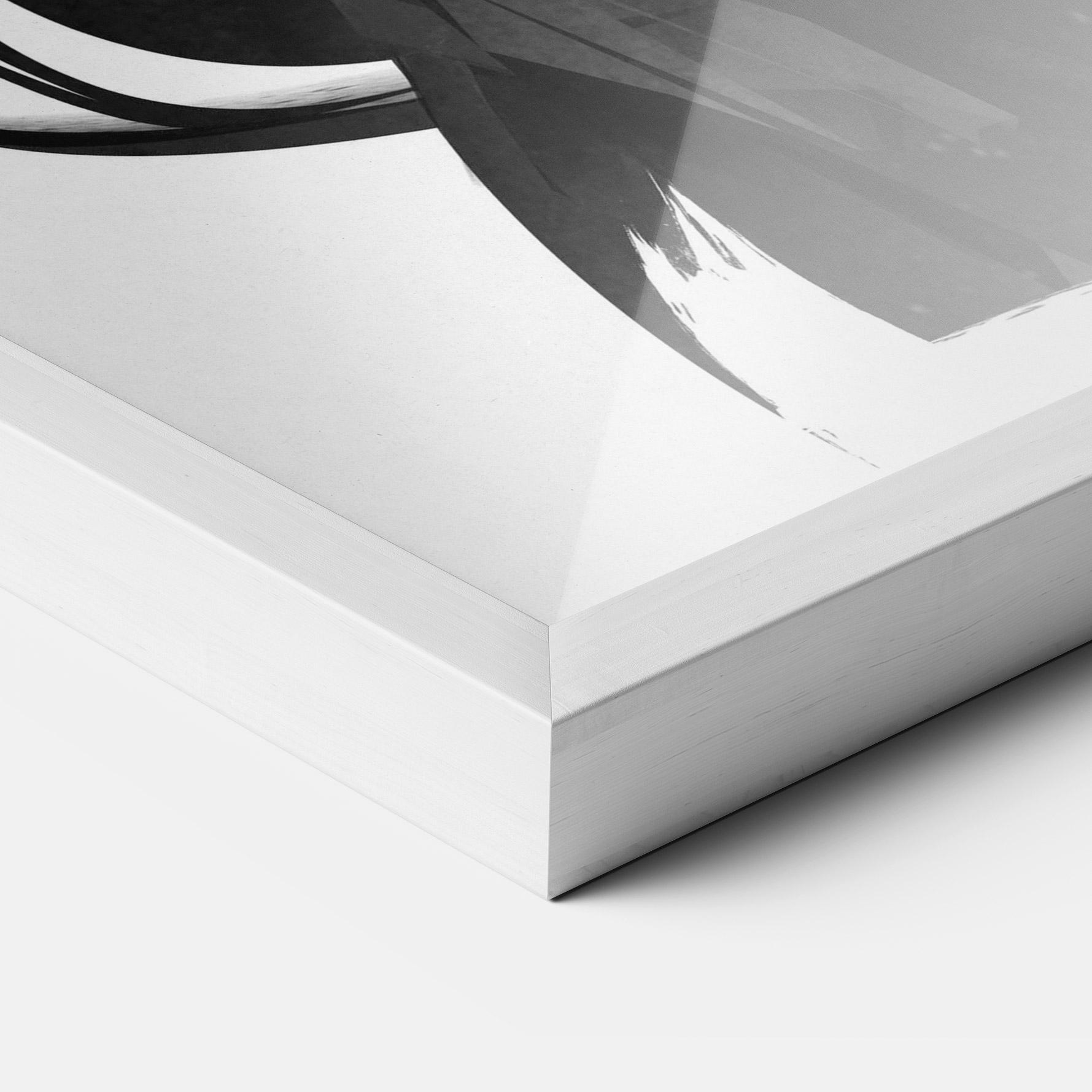 Рамкиран постер Black Horse Portrait mockup 3