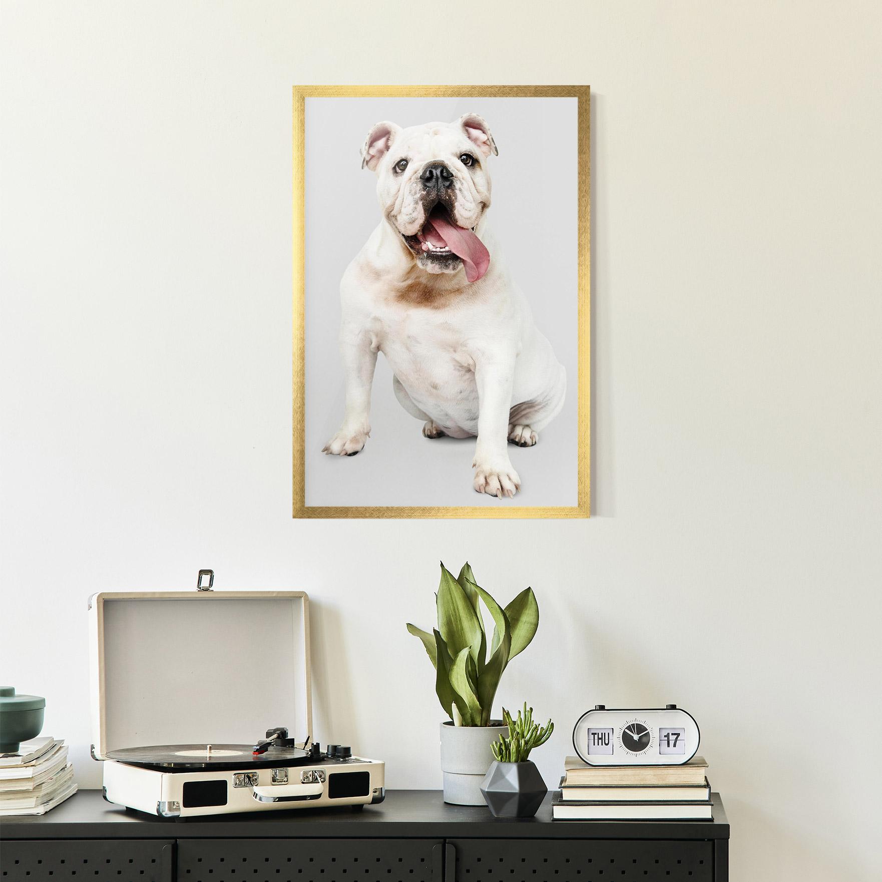 Рамкиран постер Happy White Dog mockup 2