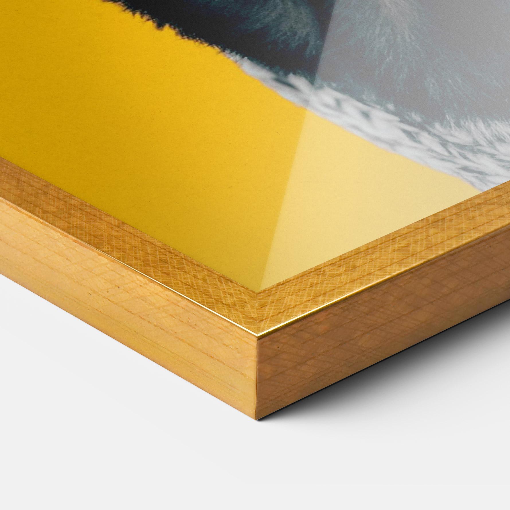 Рамкиран постер Black Pug mockup 3