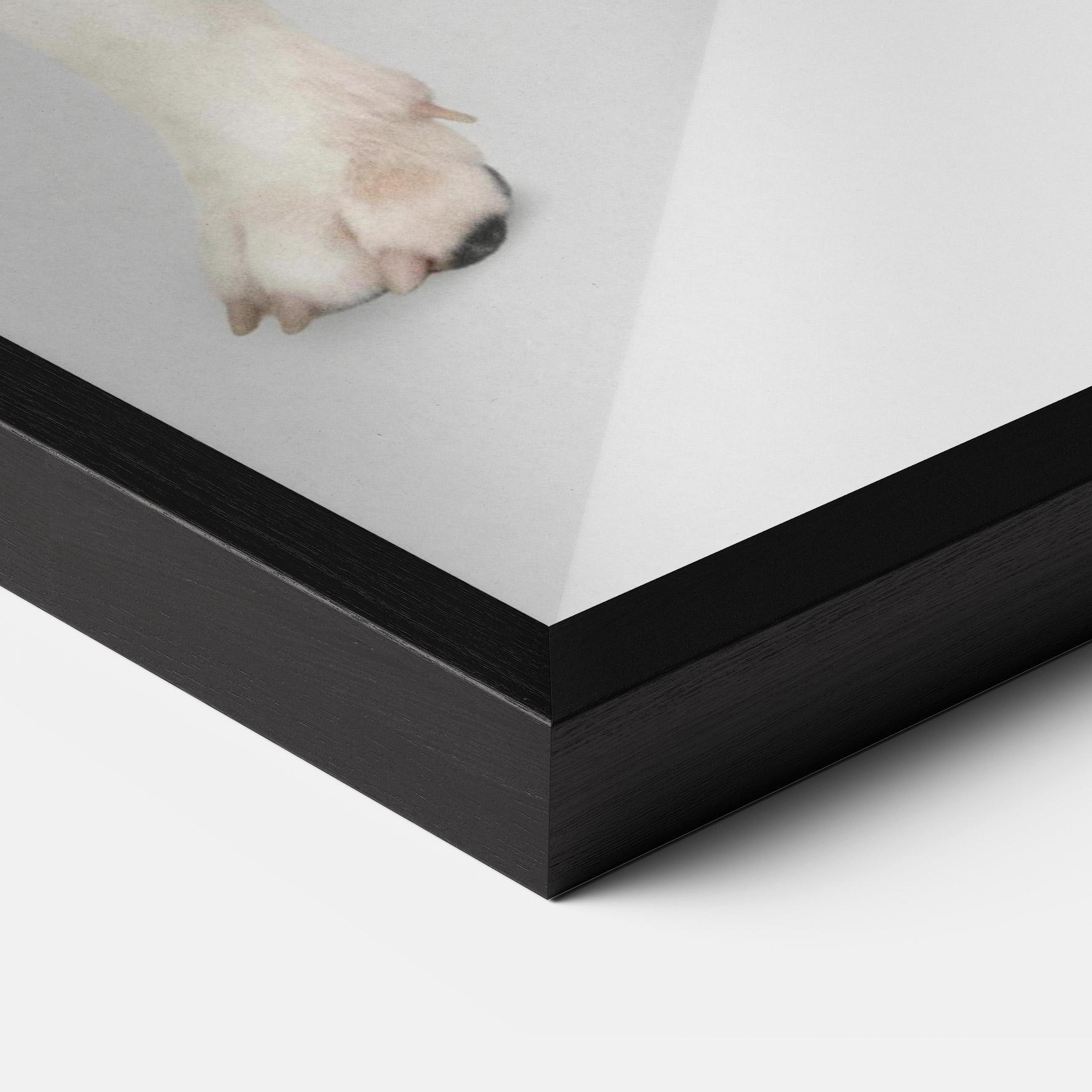 Рамкиран постер Happy White Dog mockup 3