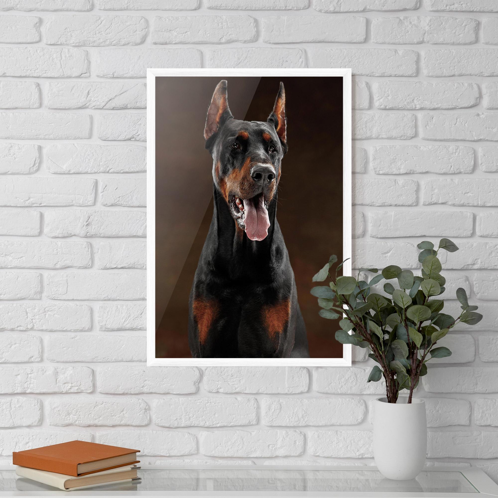 Рамкиран постер Doberman Looking mockup 5