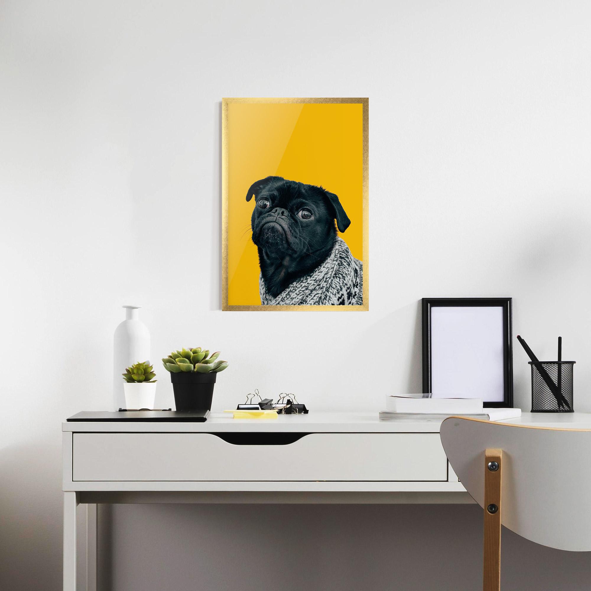 Рамкиран постер Black Pug mockup 7