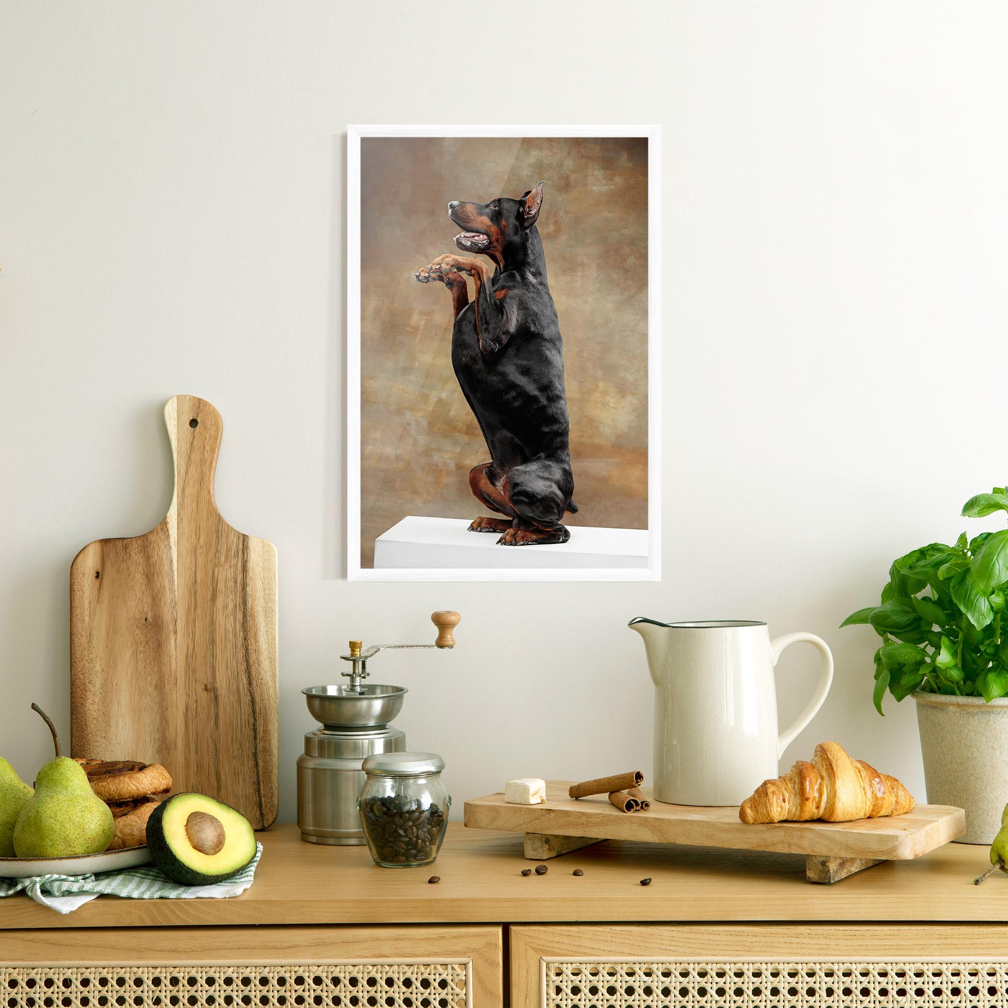 Рамкиран постер Doberman Standing mockup 8
