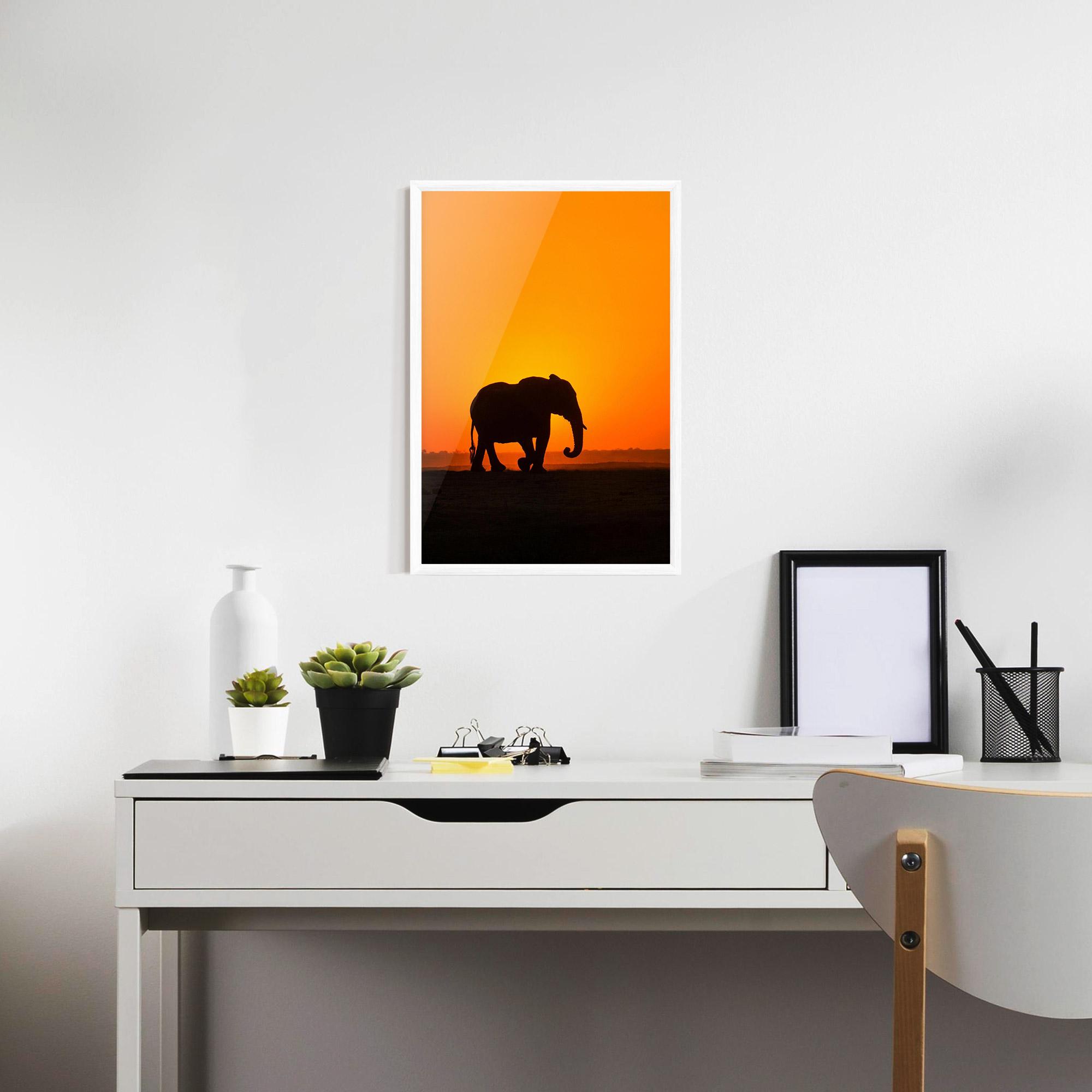 Рамкиран постер Beautiful Elephant mockup 7