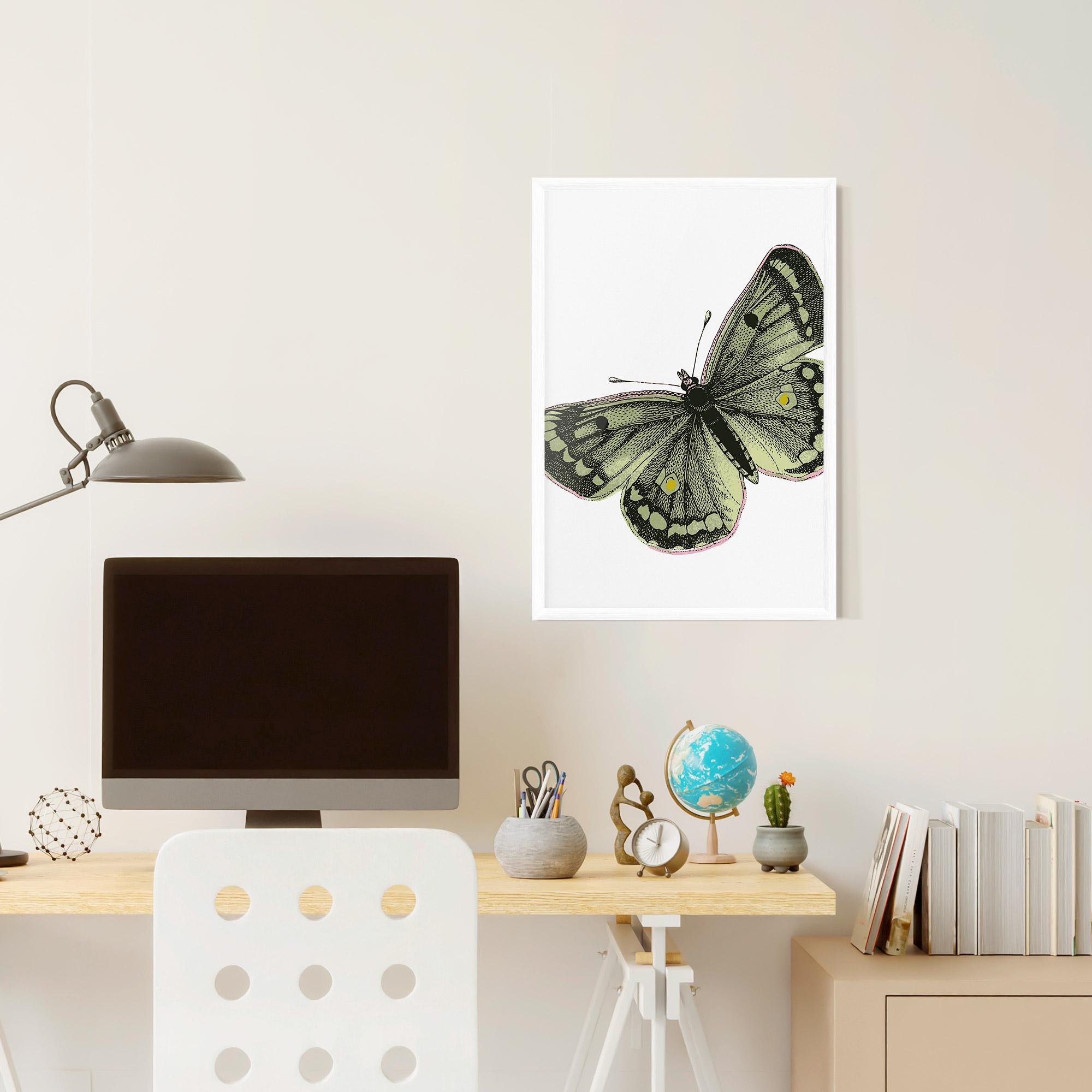 Рамкиран постер Grey Yellow Butterfly mockup 6
