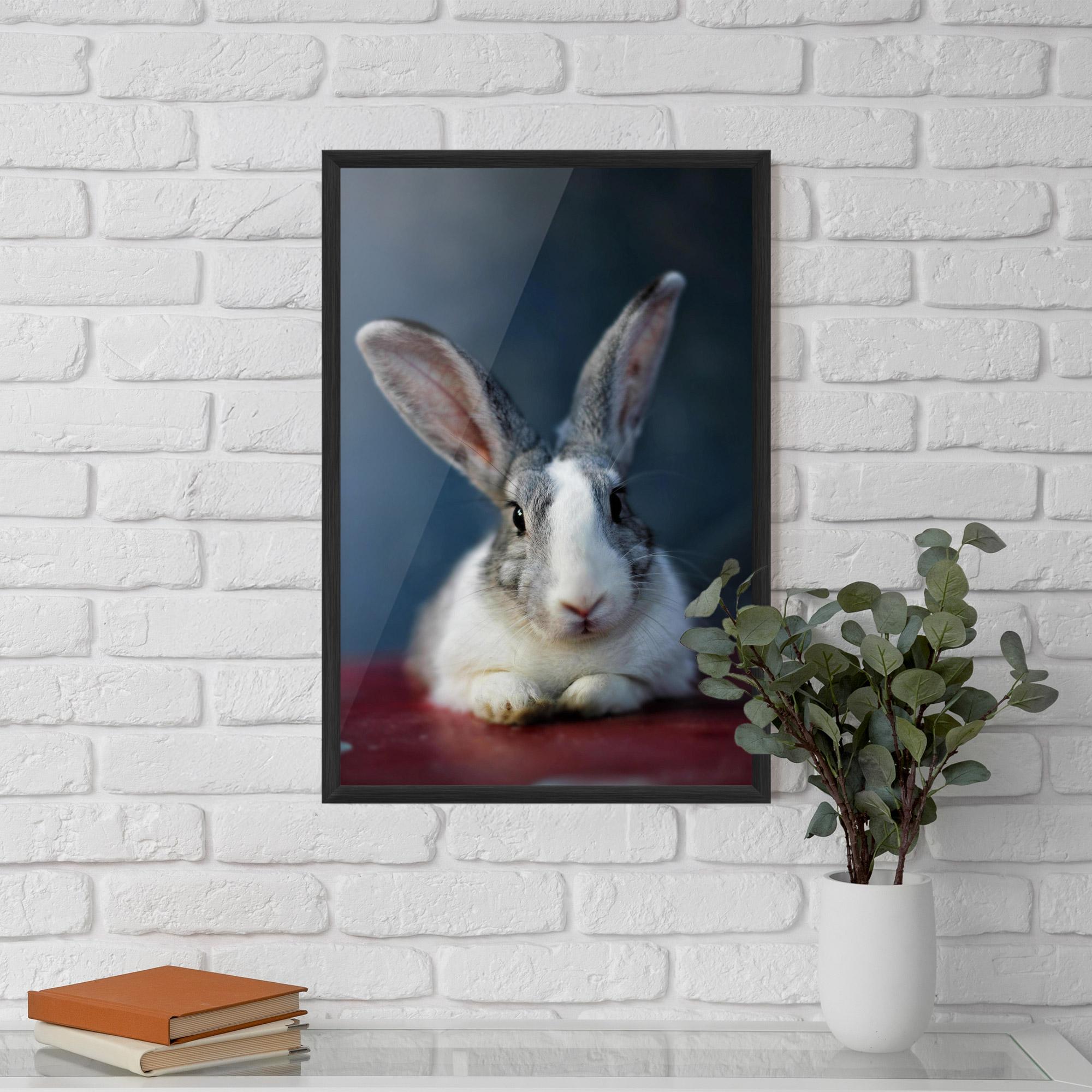 Рамкиран постер Cute Grey Bunny mockup 5