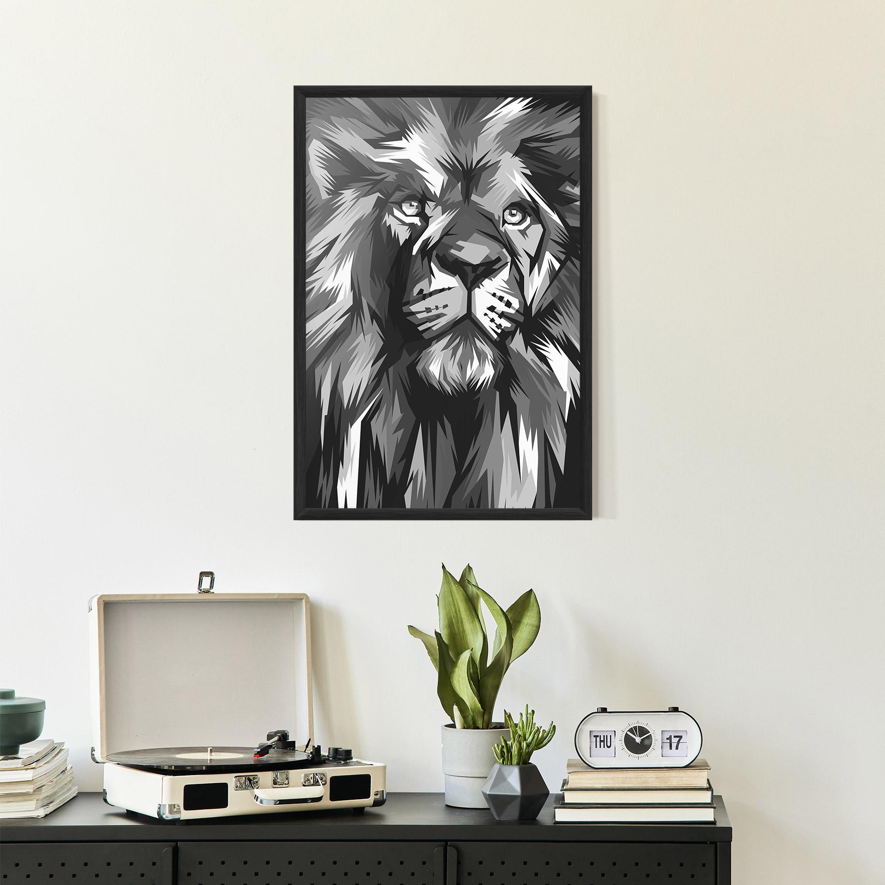 Рамкиран постер Grey Head Lion mockup 2
