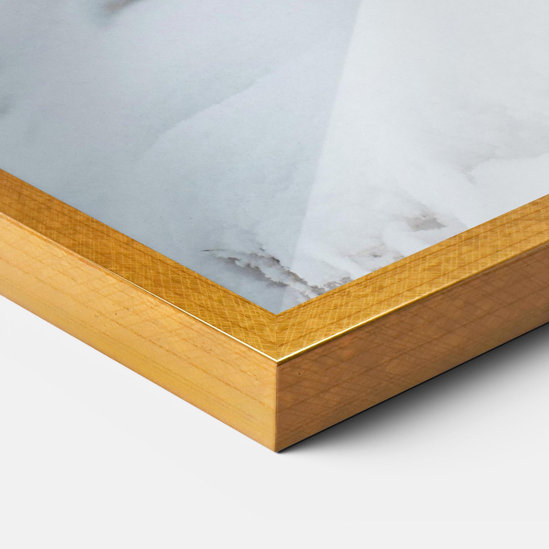 Рамкиран постер Snow Wolf mockup 3