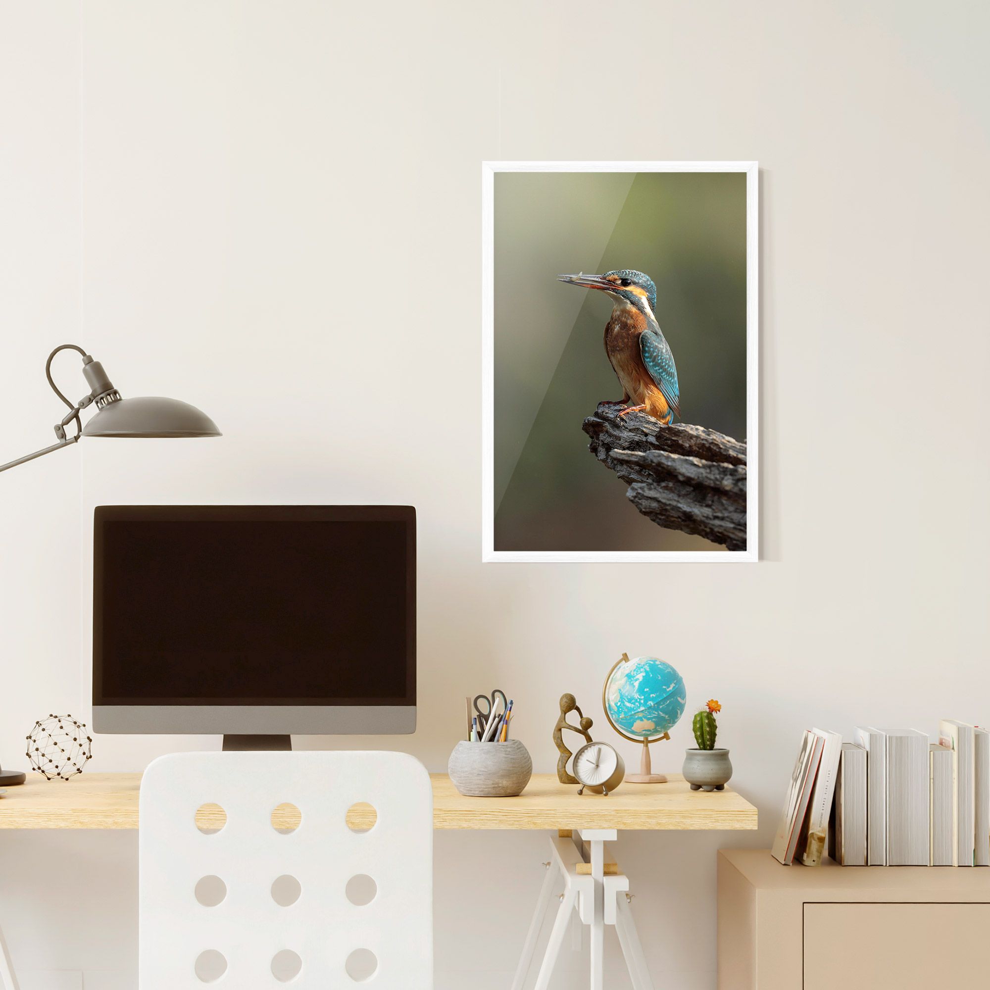 Female Kingfisher mockup 6