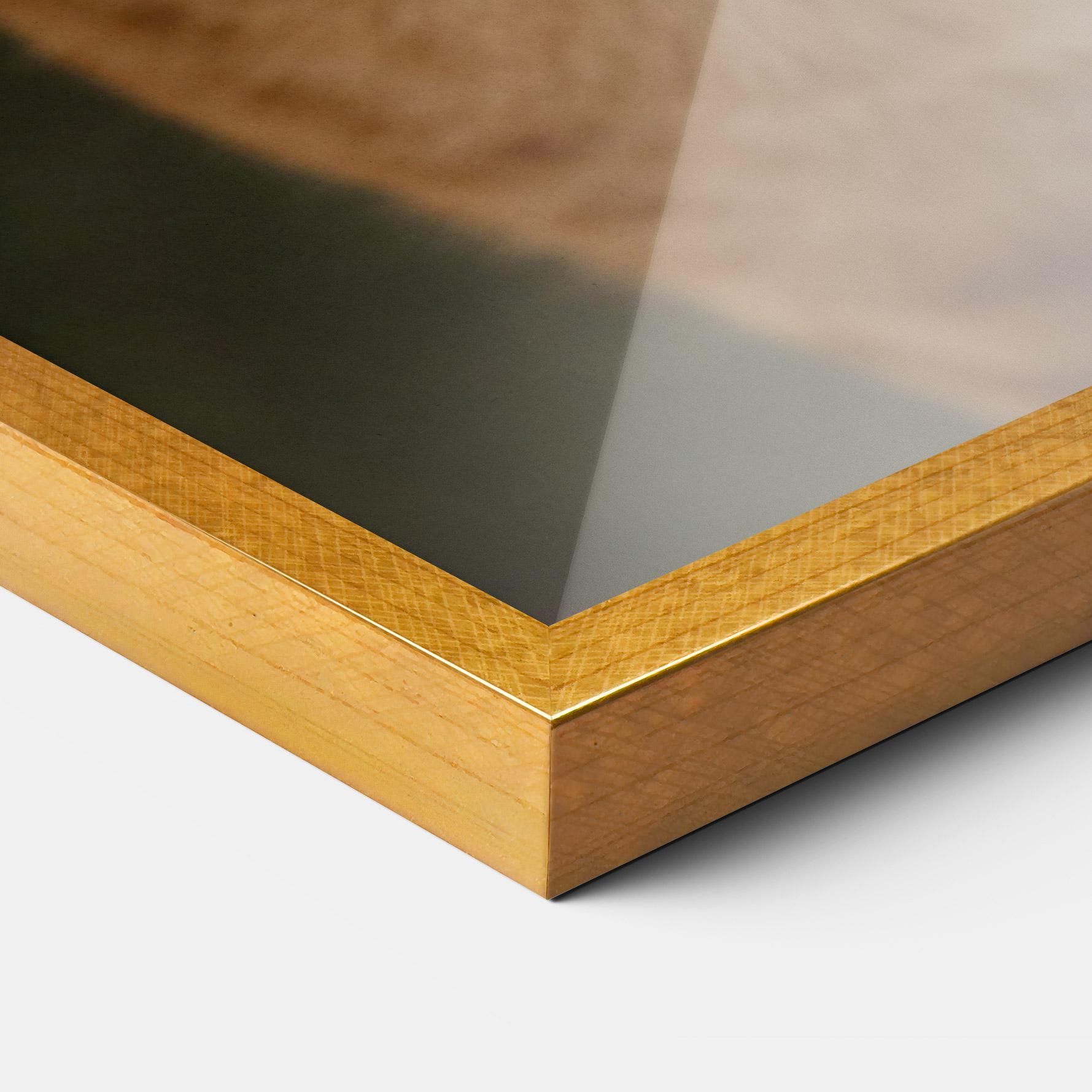 Рамкиран постер Orange Cat Smiling mockup 3