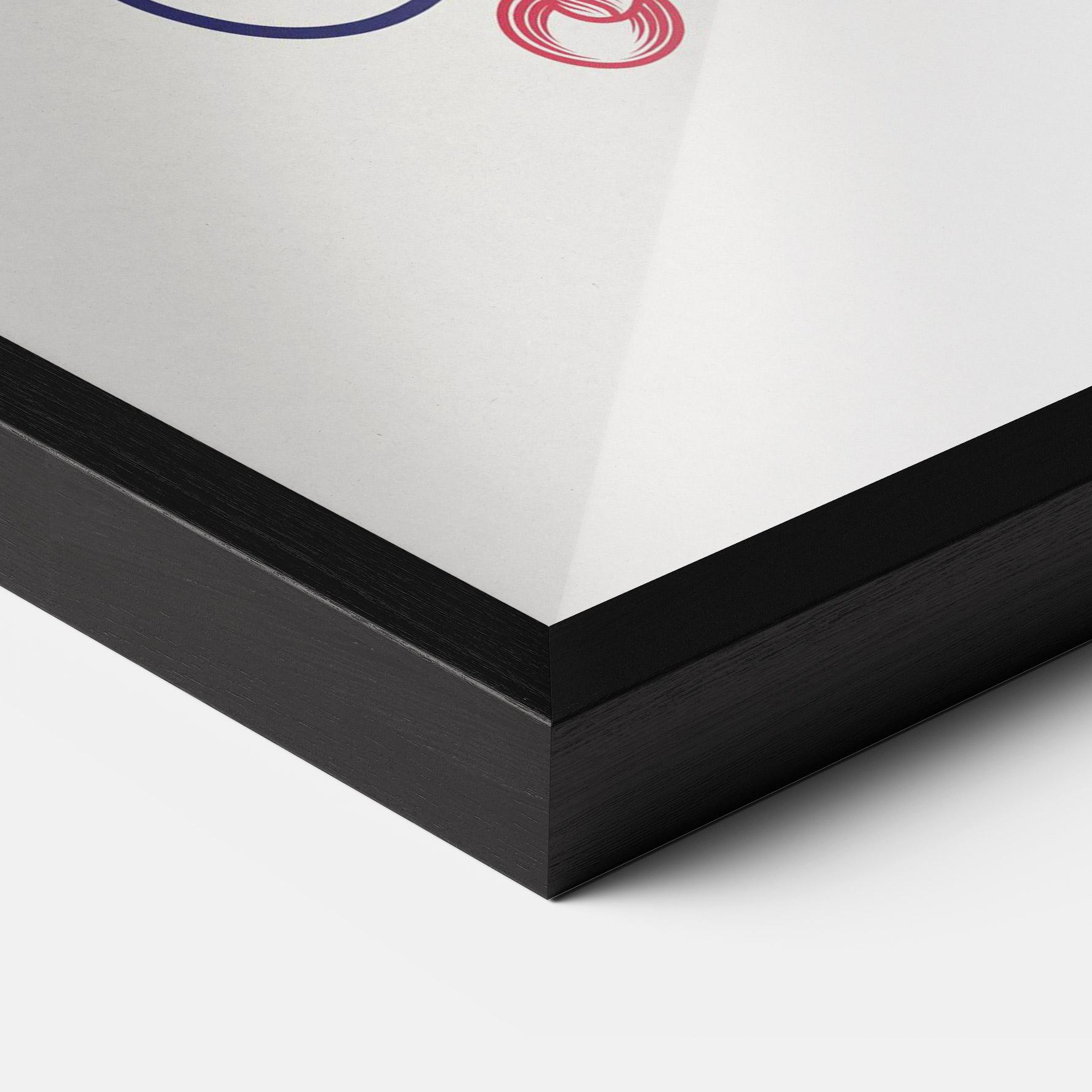 Рамкиран постер Asiatic Cat mockup 3