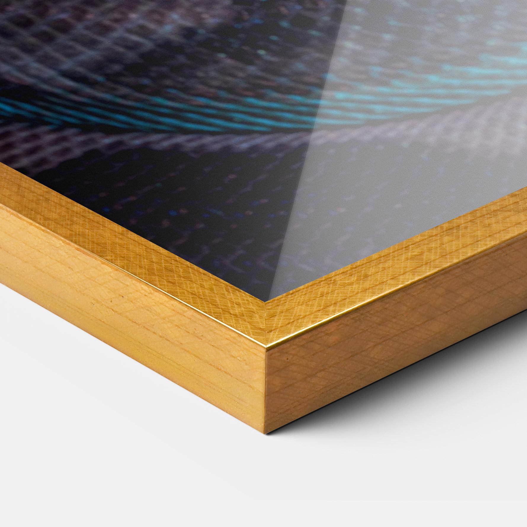 Рамкиран постер Vibrant Snake mockup 3