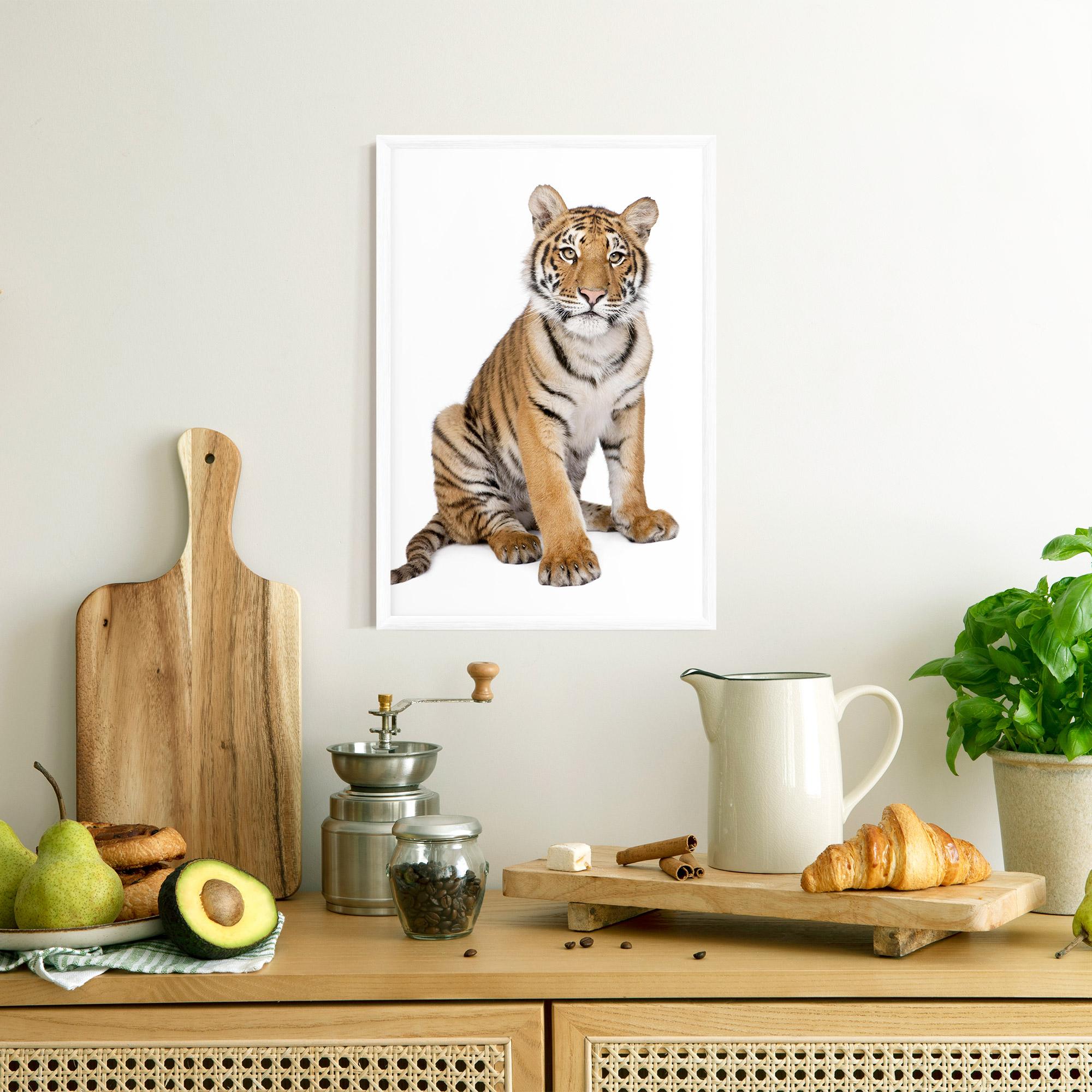 Рамкиран постер Baby Tiger mockup 8