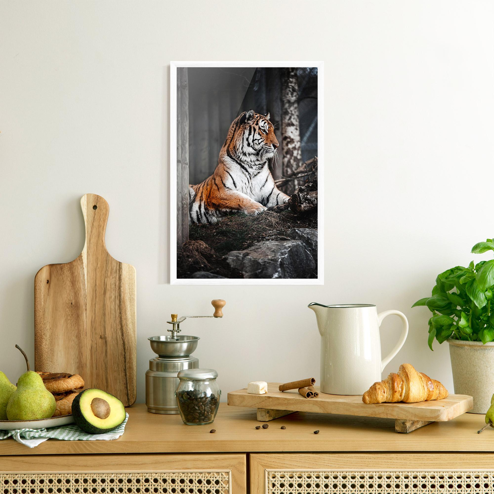 Рамкиран постер Forest Tiger mockup 8