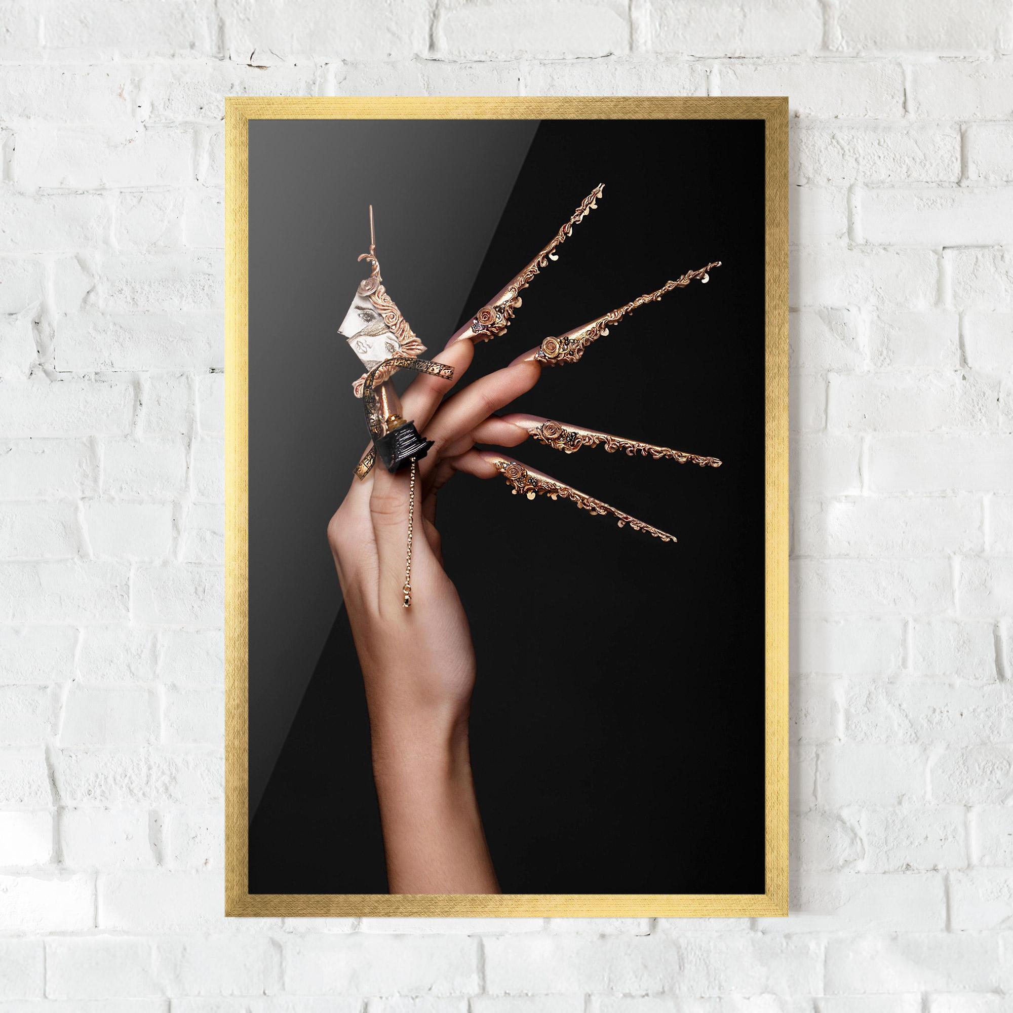 Рамкиран постер Creative Design Nails mockup 0