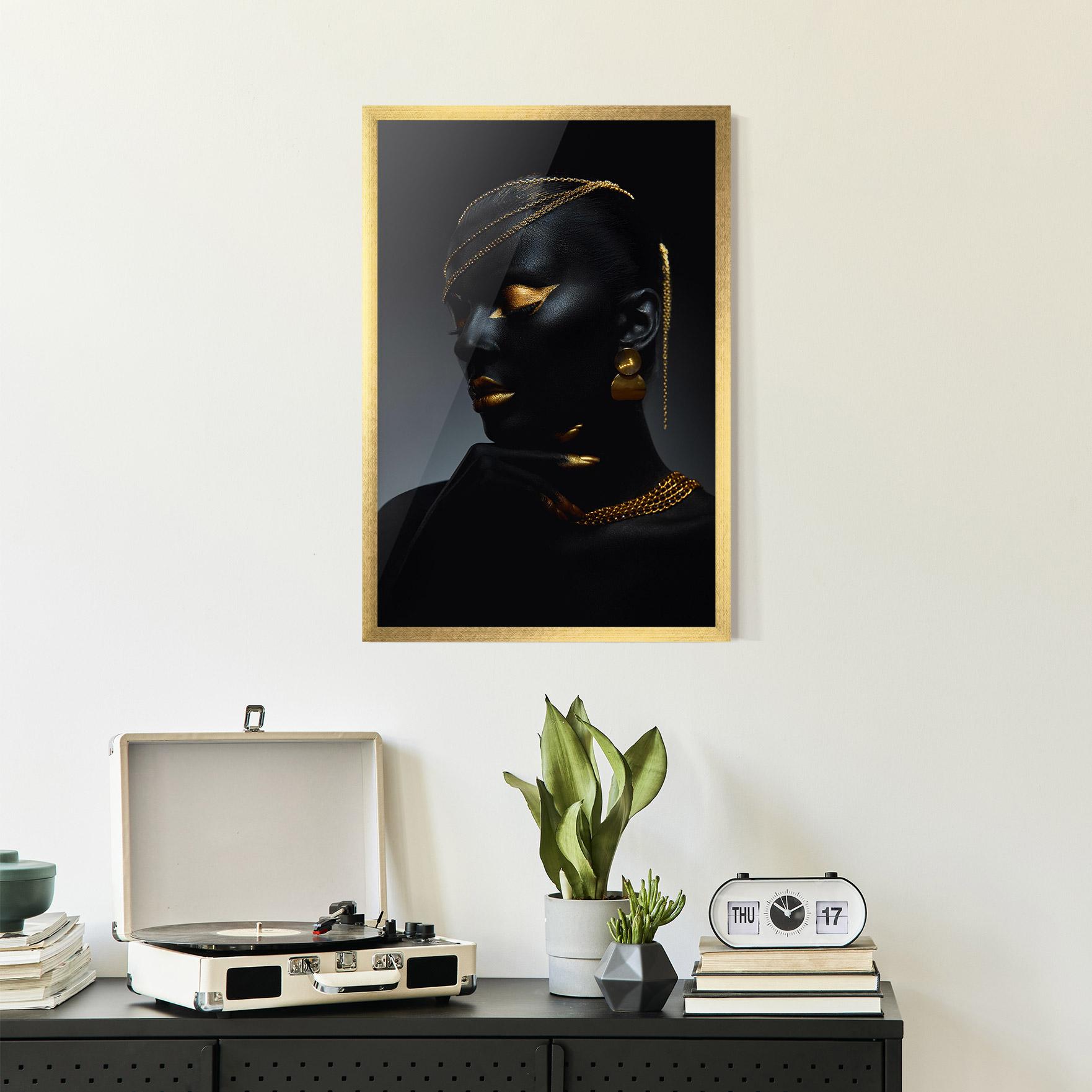 Рамкиран постер Beauty Gold Accessory mockup 2