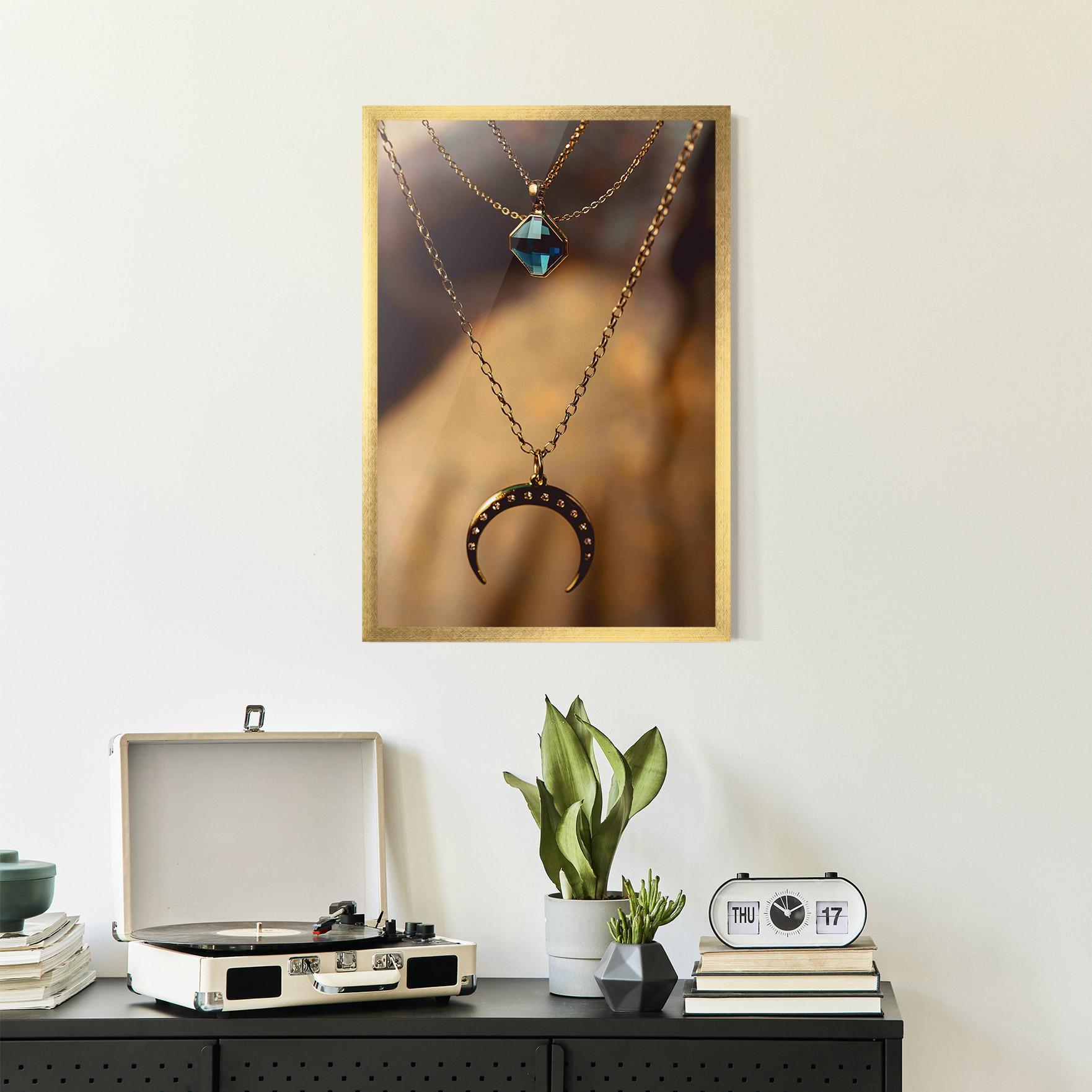 Рамкиран постер Moon Blue Necklace mockup 2