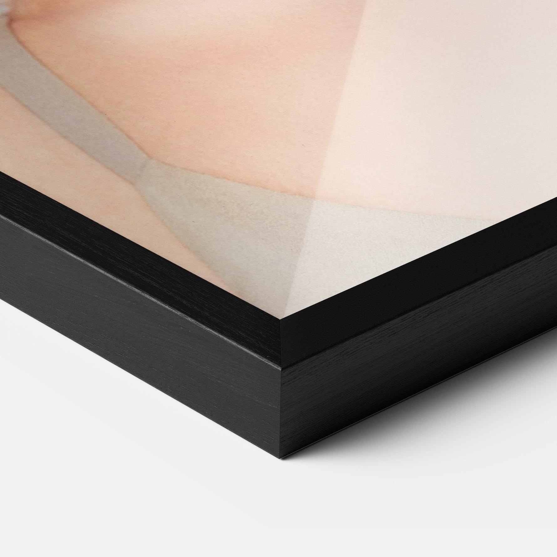 Рамкиран постер Matchy Earrings Necklaces mockup 3