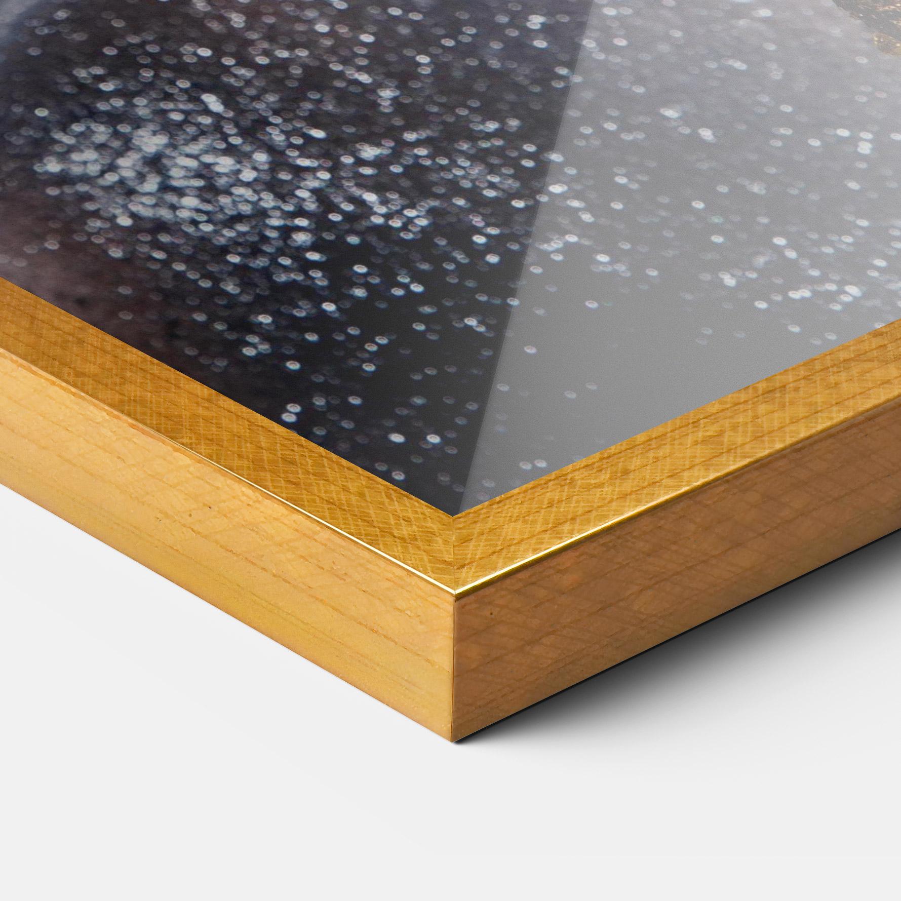 Рамкиран постер Black Artistic Makeup mockup 3