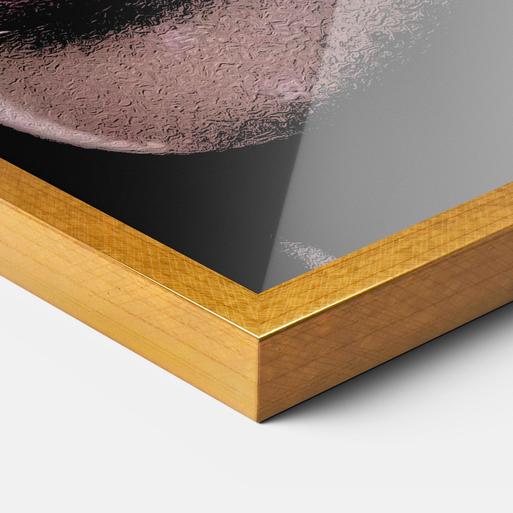 Рамкиран постер Pretty Crystal Makeup mockup 3