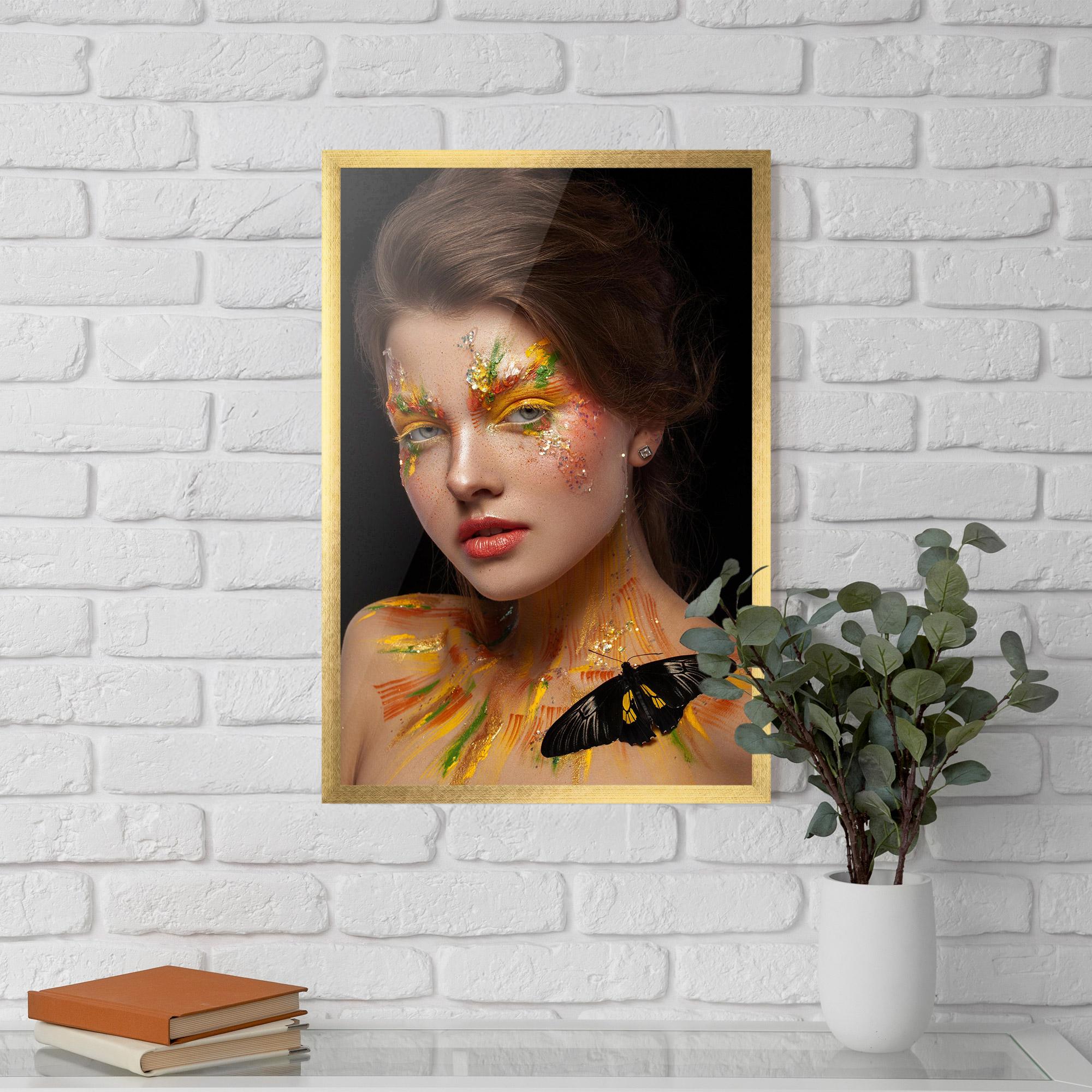 Рамкиран постер Yellow Butterfly Makeup mockup 5