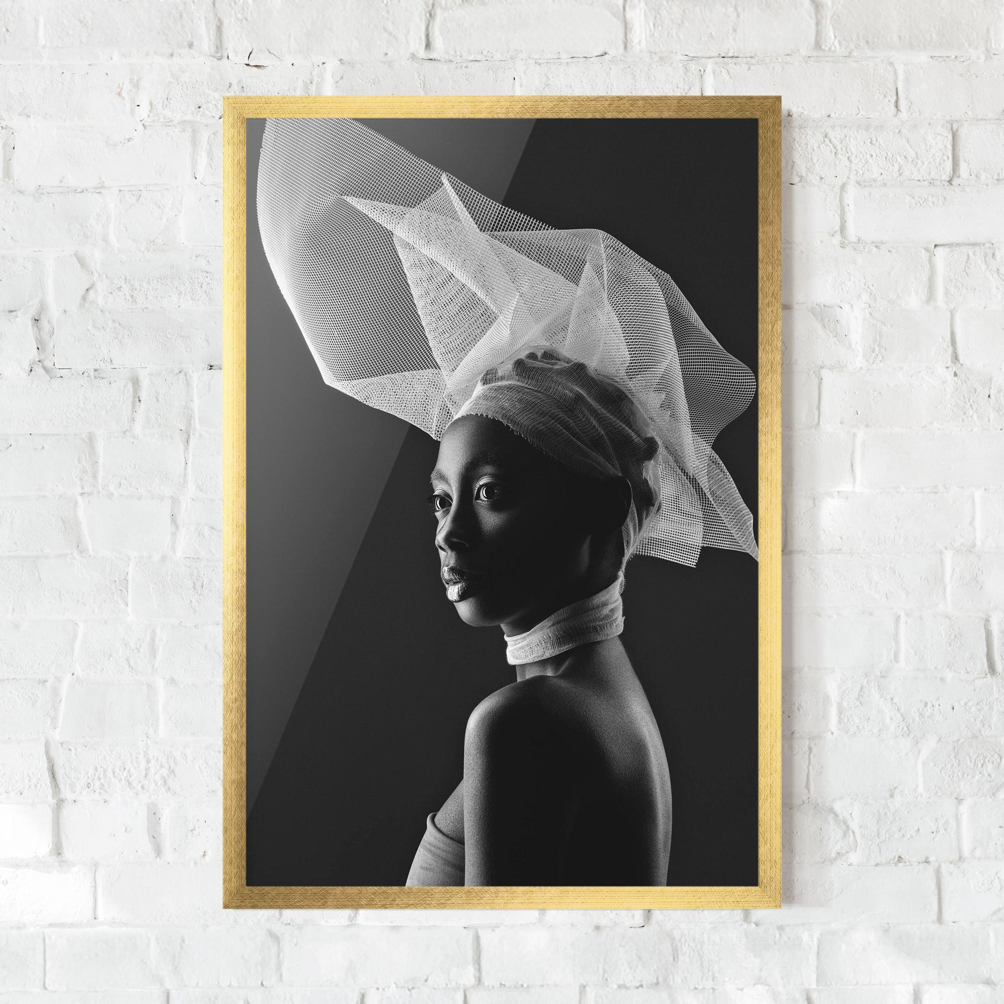 Рамкиран постер Veil Hat Woman mockup 0