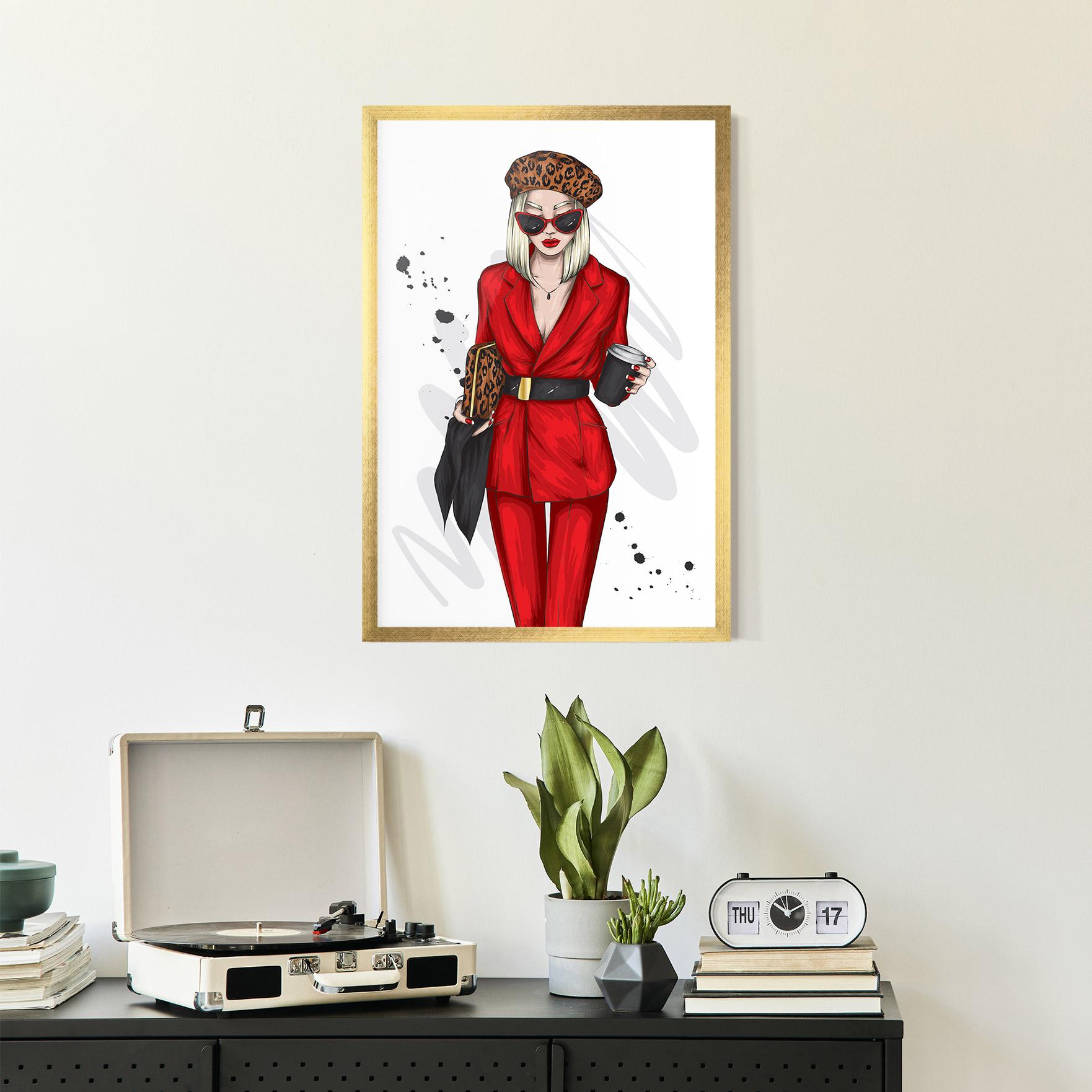 Рамкиран постер Red Suit Woman mockup 2