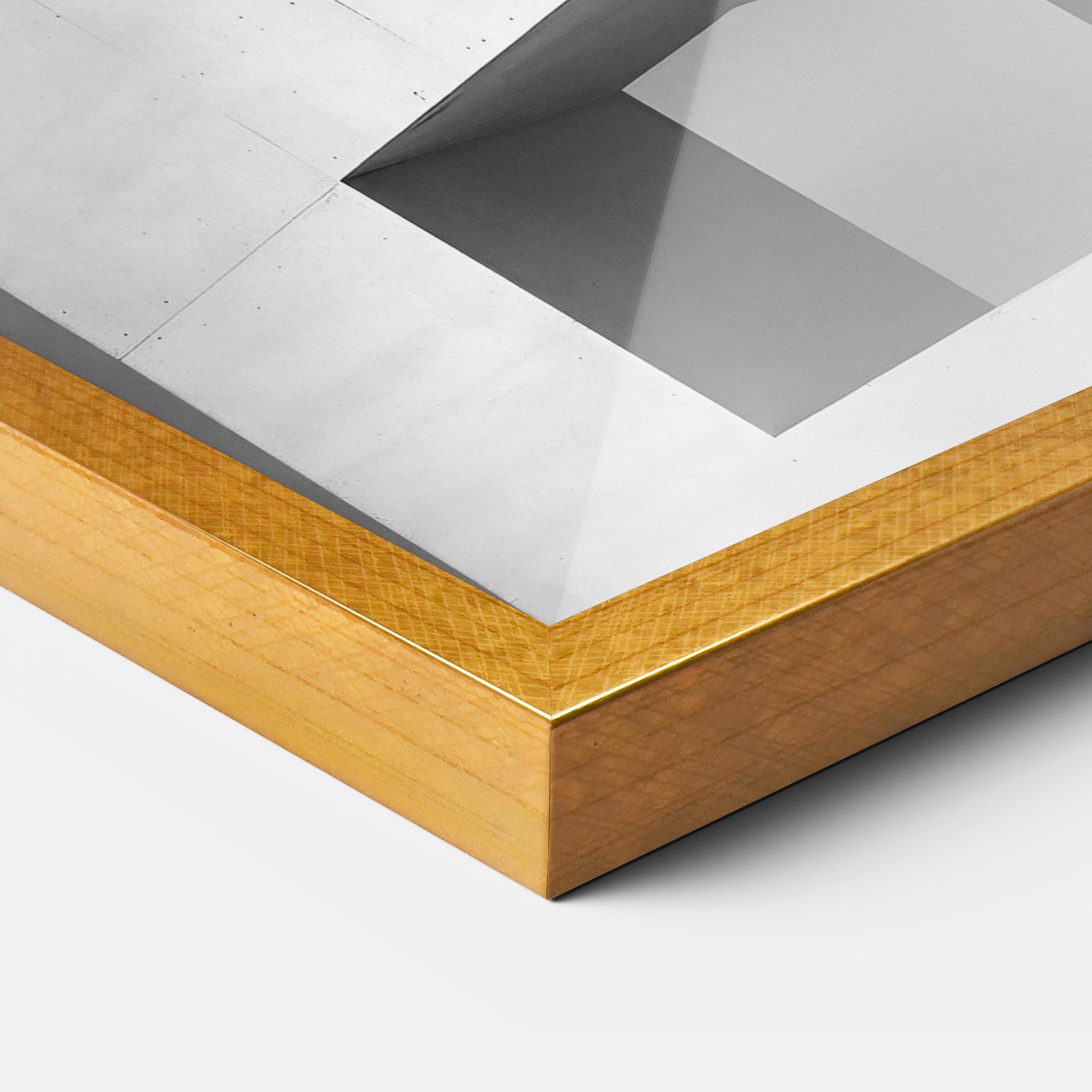 Рамкиран постер Modern Fashion Woman mockup 3