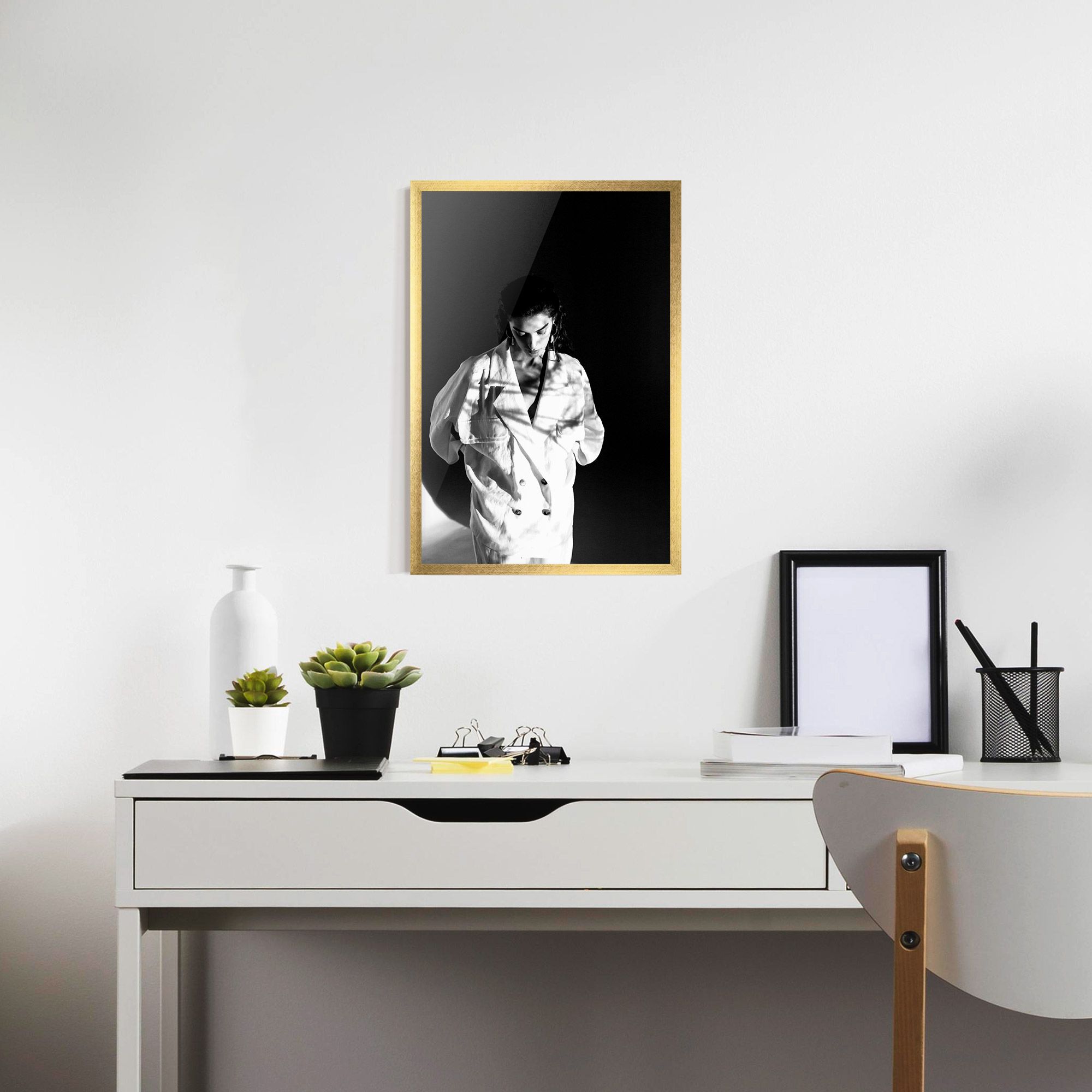 Woman Black Wall mockup 7