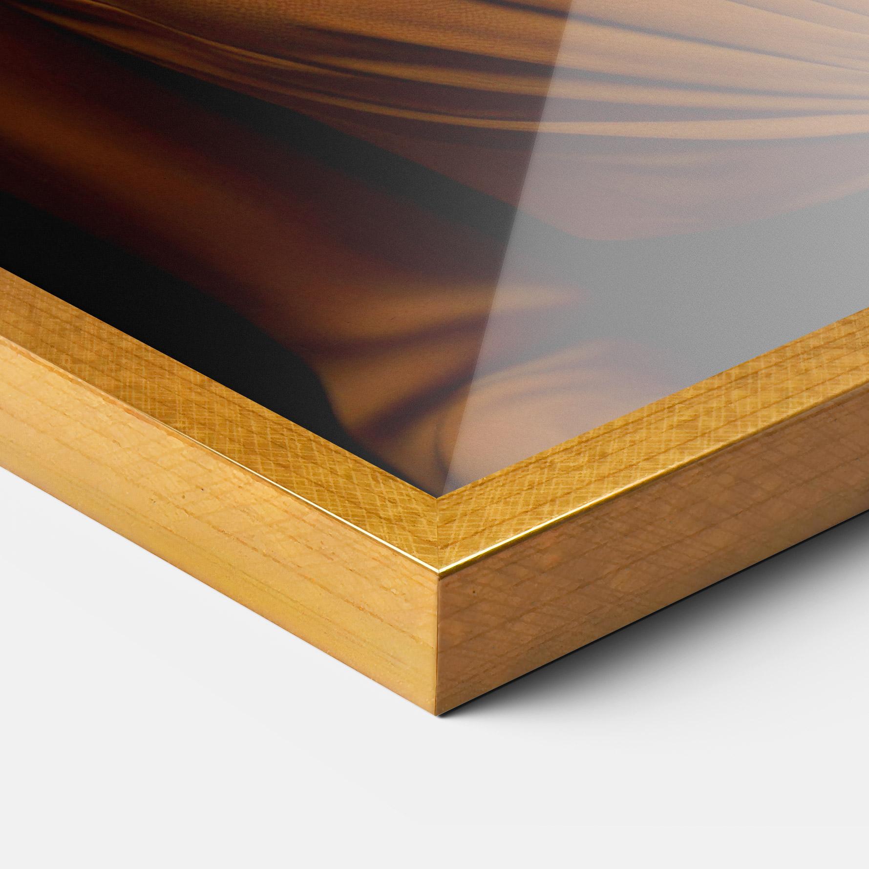 Рамкиран постер Orange Blouse Pearls mockup 3