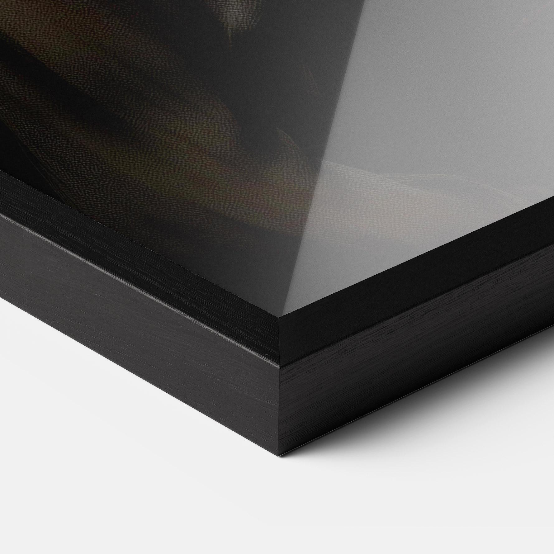 Рамкиран постер Black Vintage Dress mockup 3