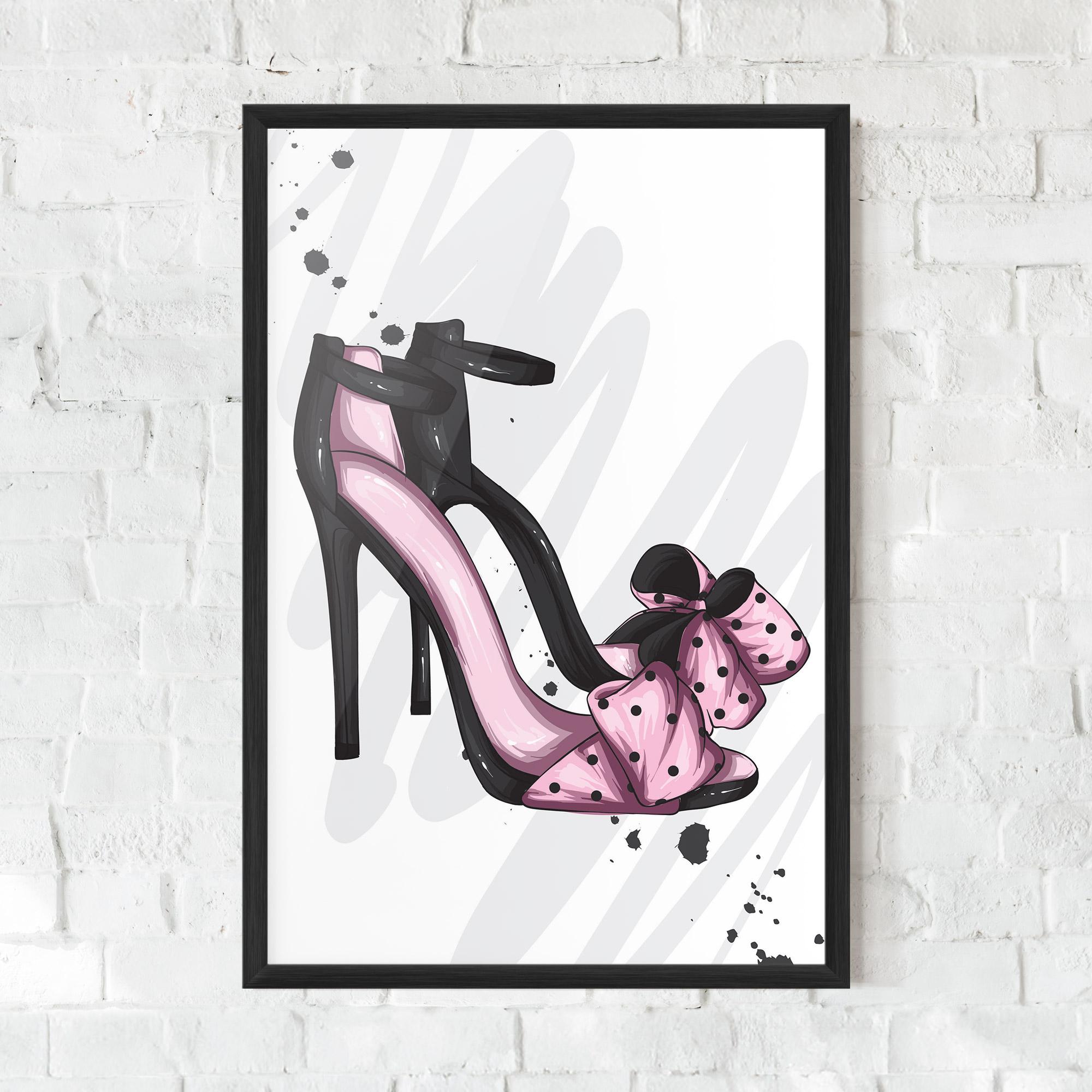 Рамкиран постер Pink Black Heels mockup 0