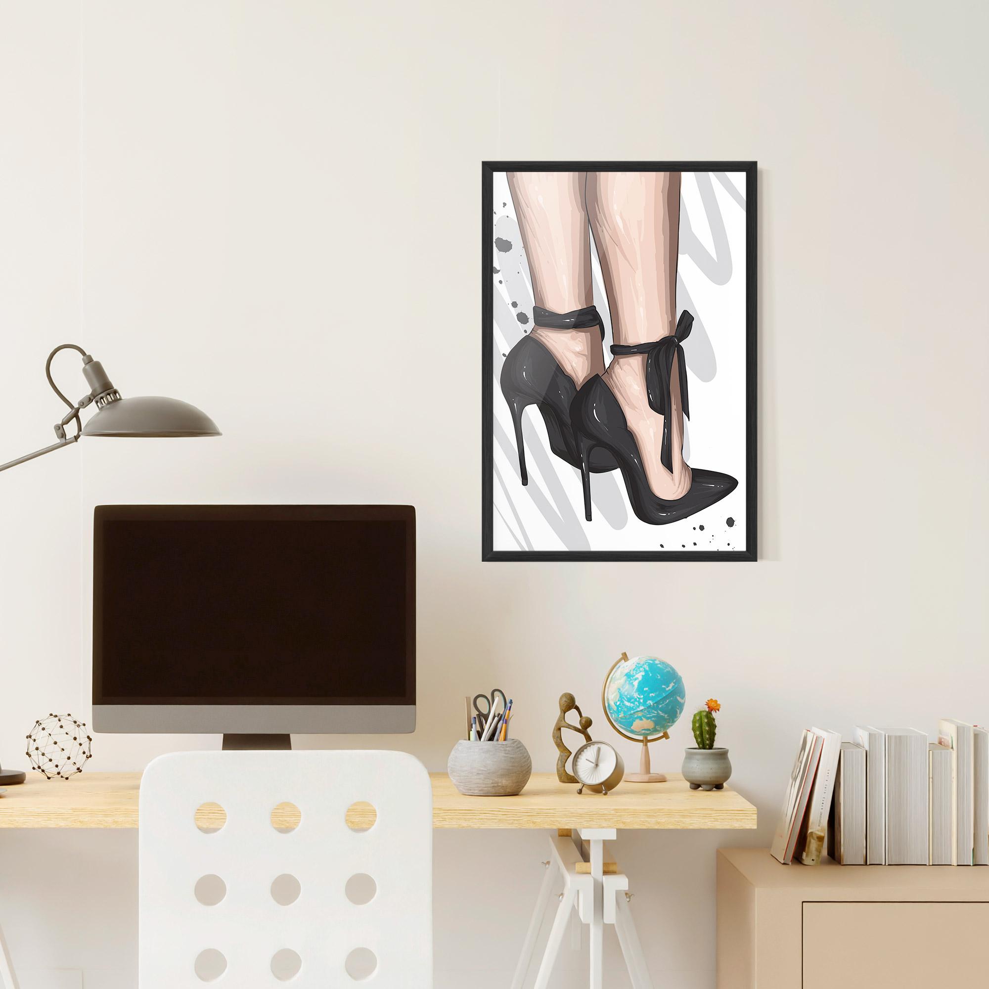 Рамкиран постер Black Woman Shoes mockup 6