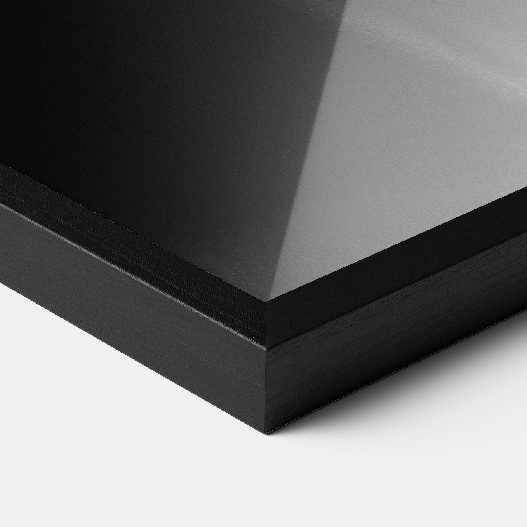 Chain Gold Lips mockup 3