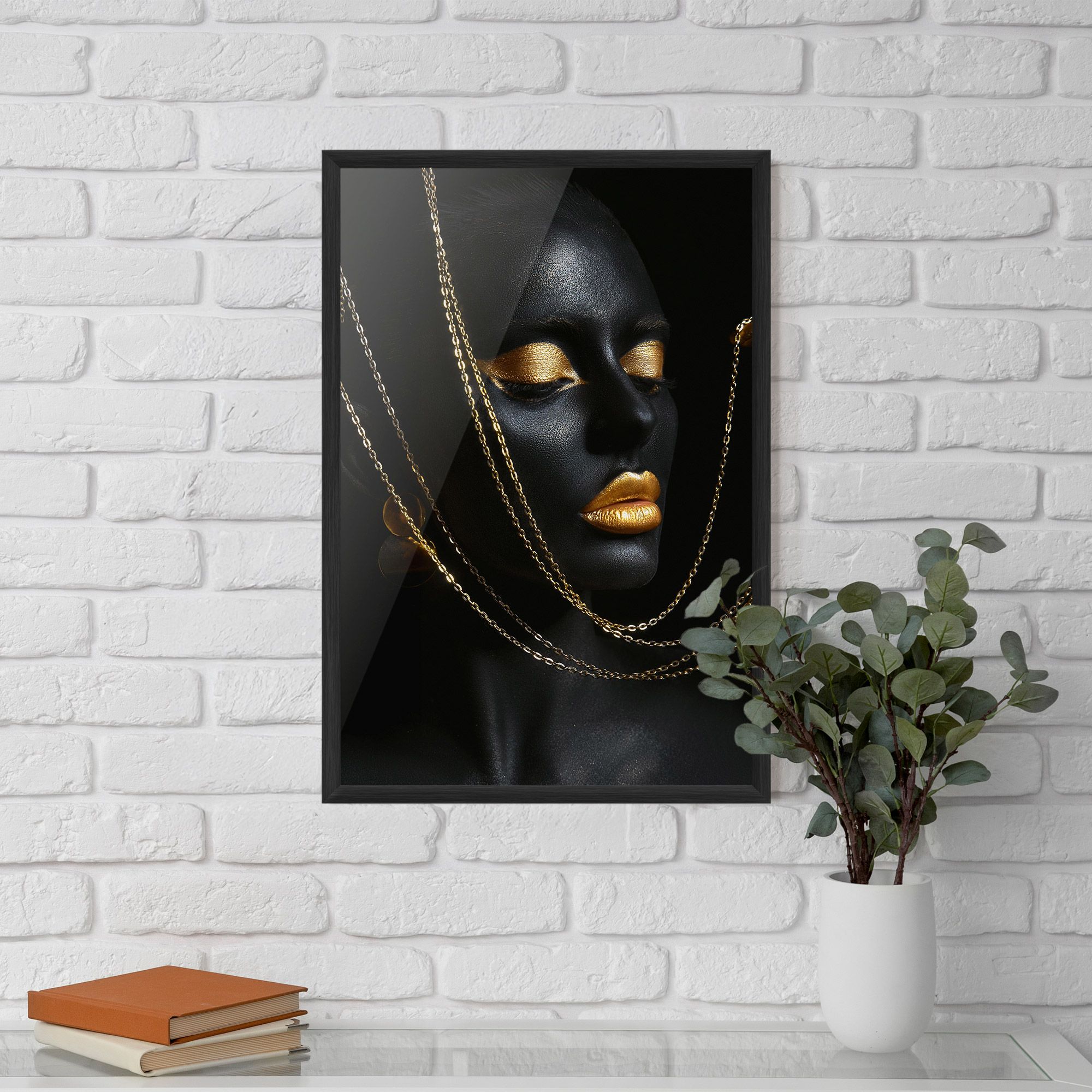 Chain Gold Lips mockup 5
