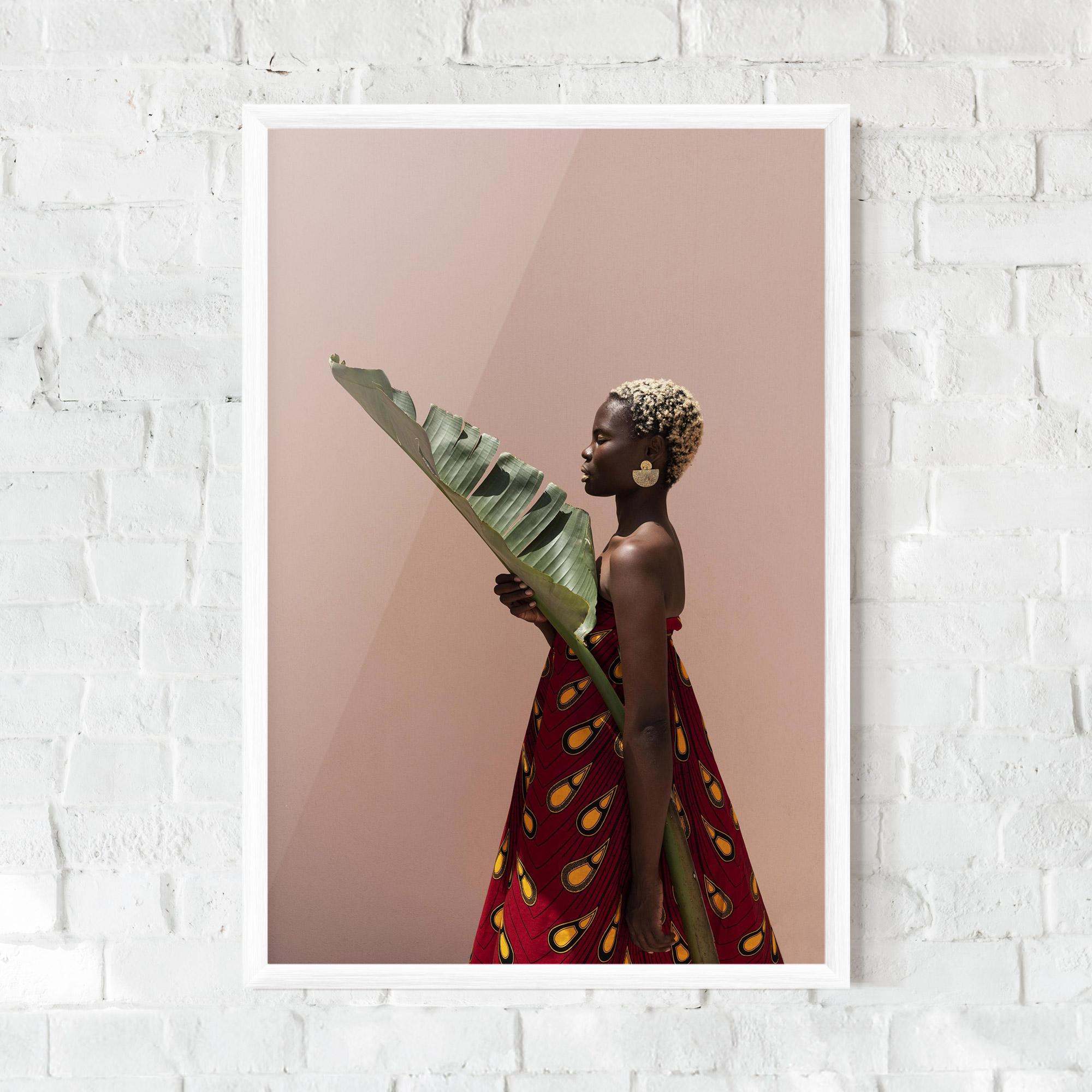 Рамкиран постер Outdoors Fashion mockup 0