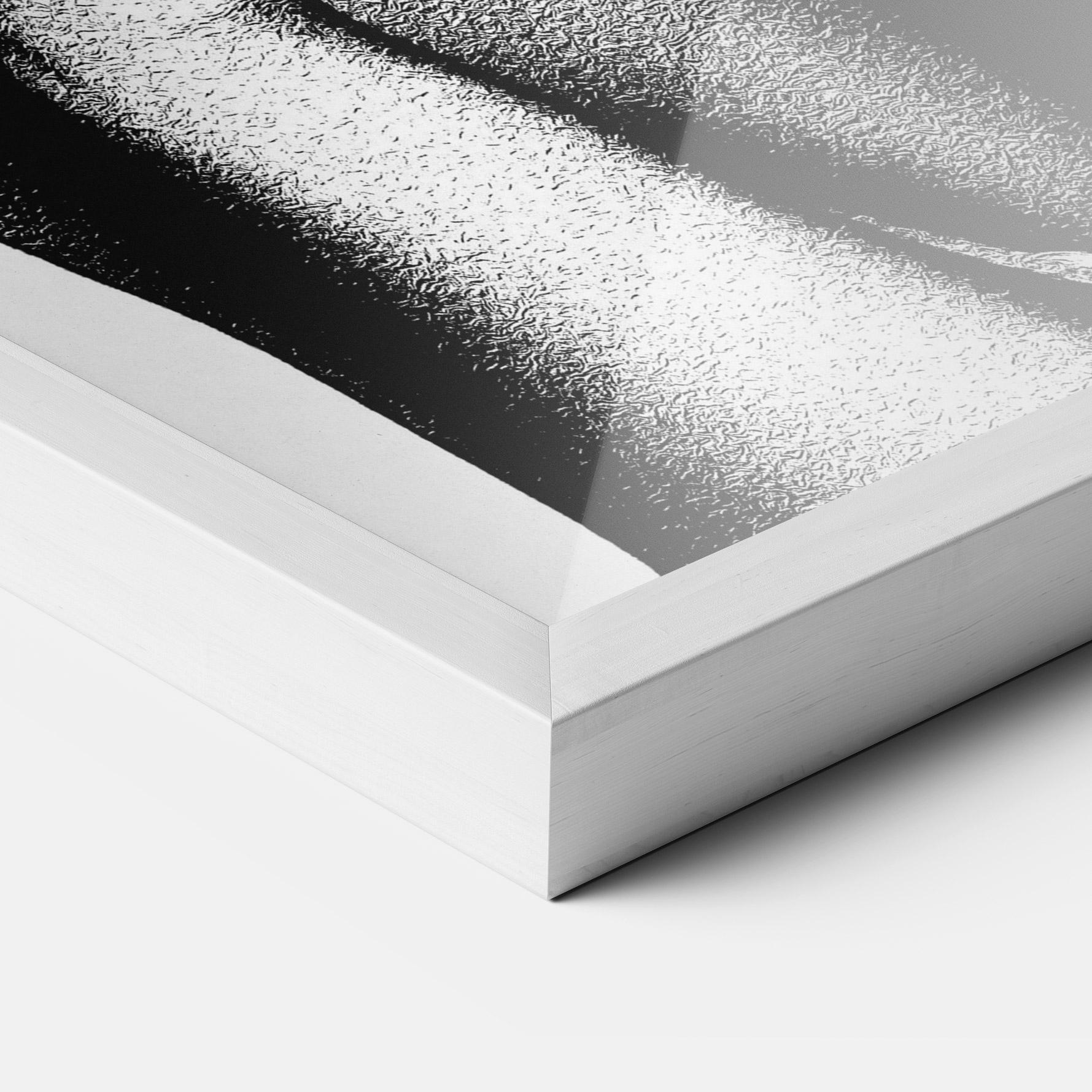 Рамкиран постер Flower African Woman mockup 3