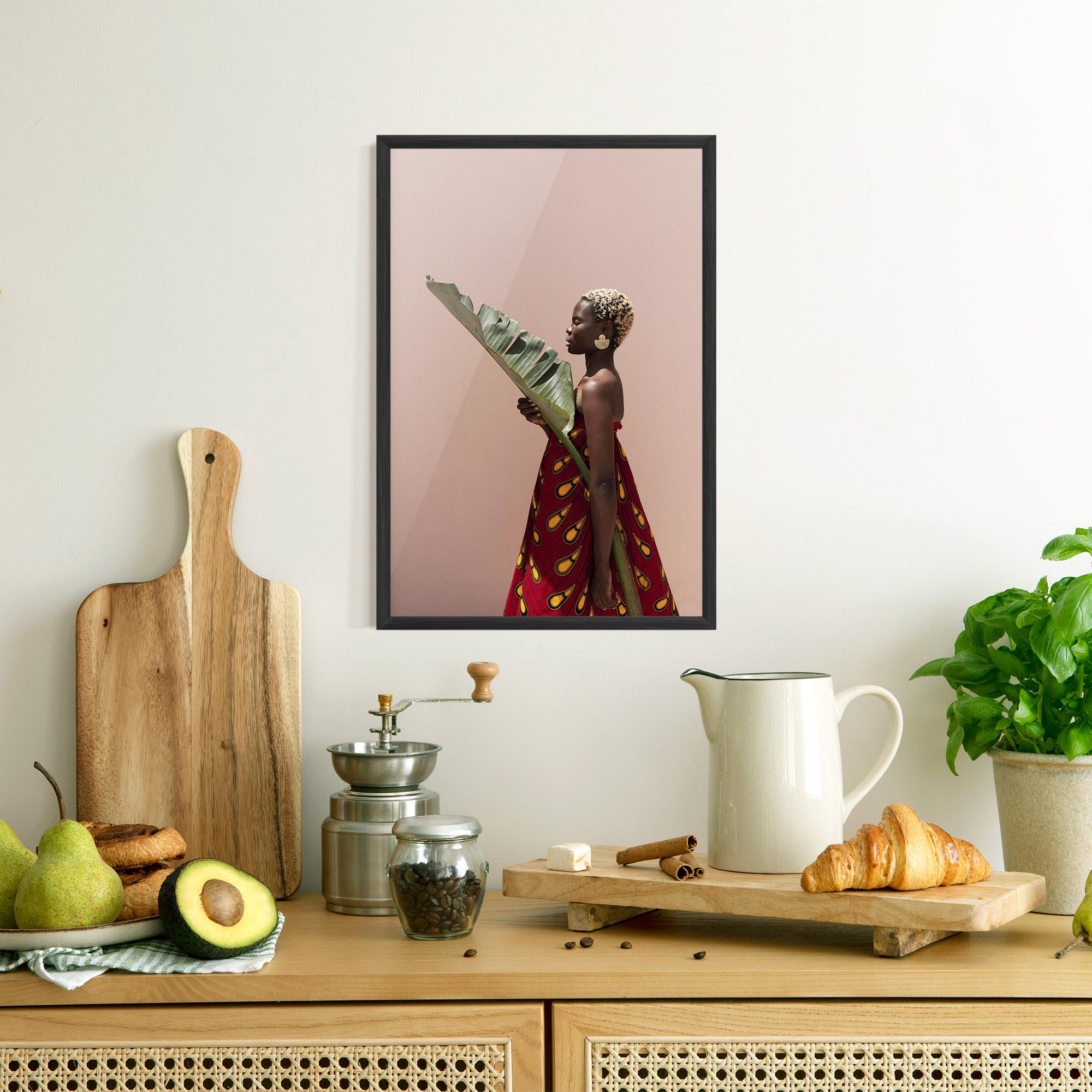 Рамкиран постер Outdoors Fashion mockup 8