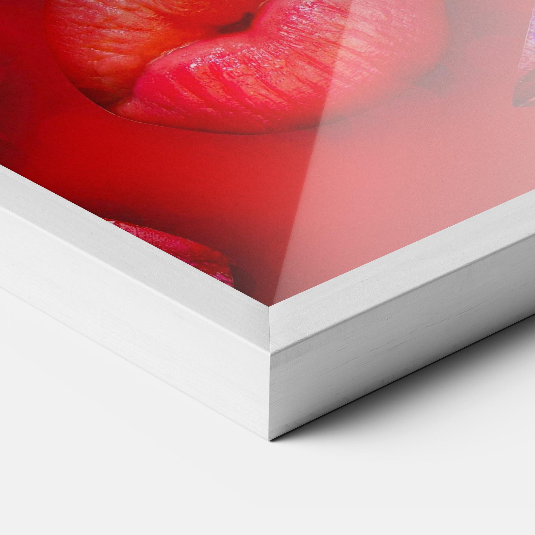 Рамкиран постер Big Tongue Collage mockup 3