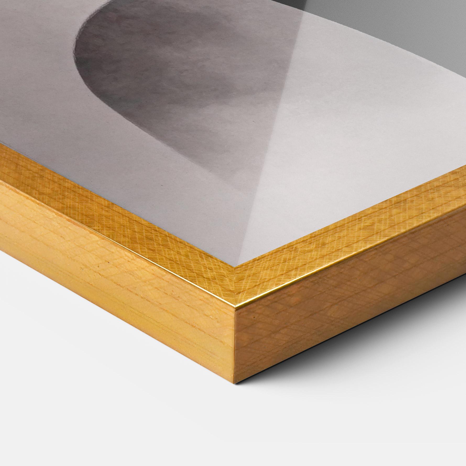 Рамкиран постер Grey Lips mockup 3