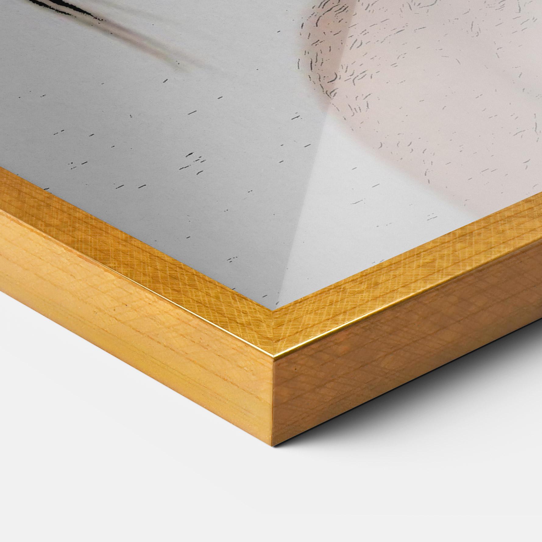 Рамкиран постер Big Eyes Portrait mockup 3