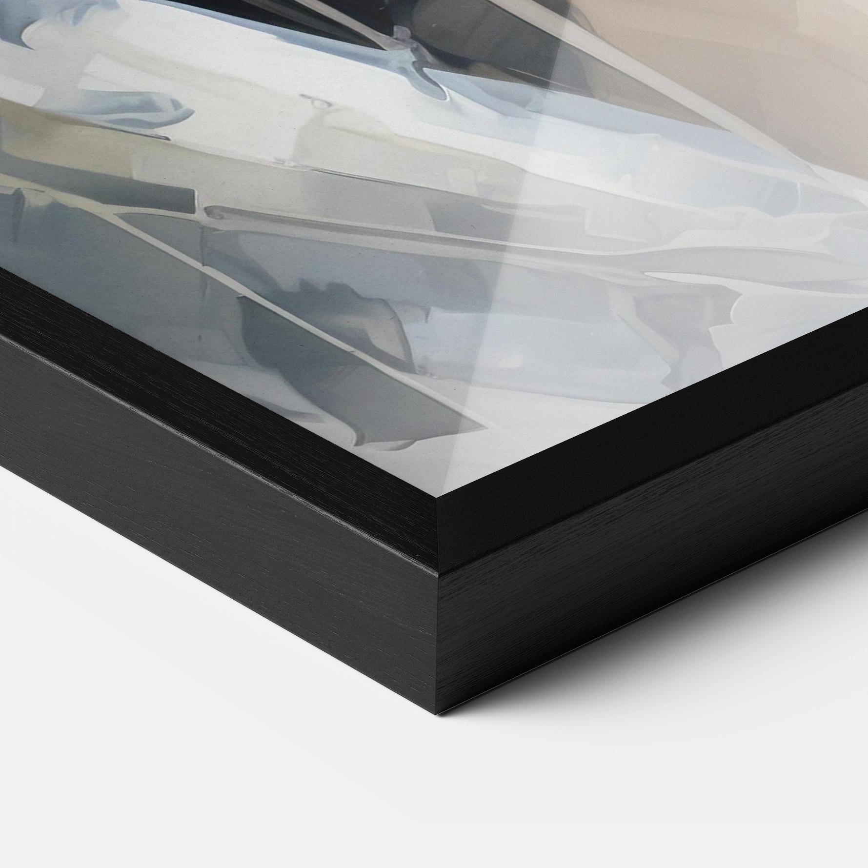 Рамкиран постер Close Up Portrait mockup 3