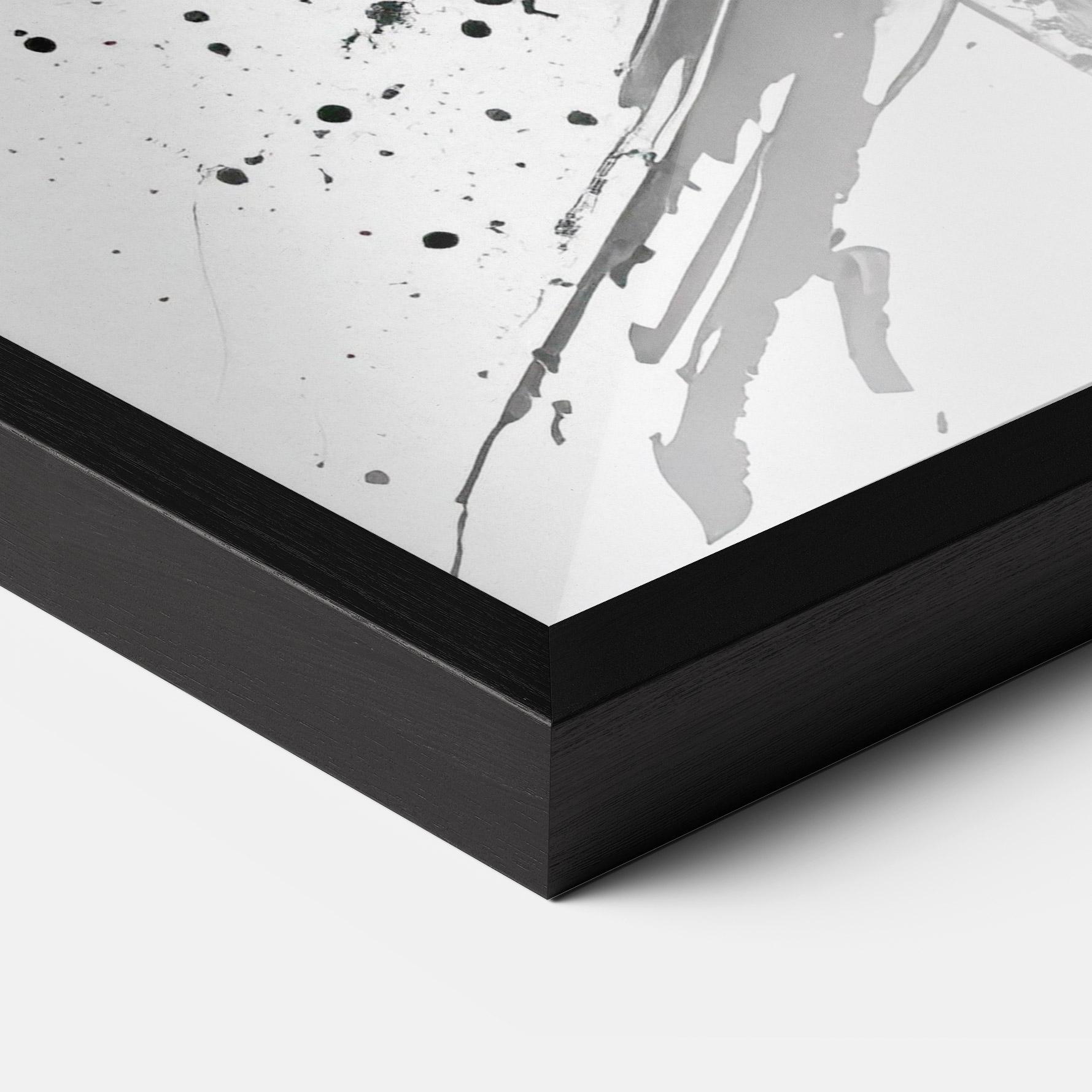 Рамкиран постер Ink Splash Portrait mockup 3