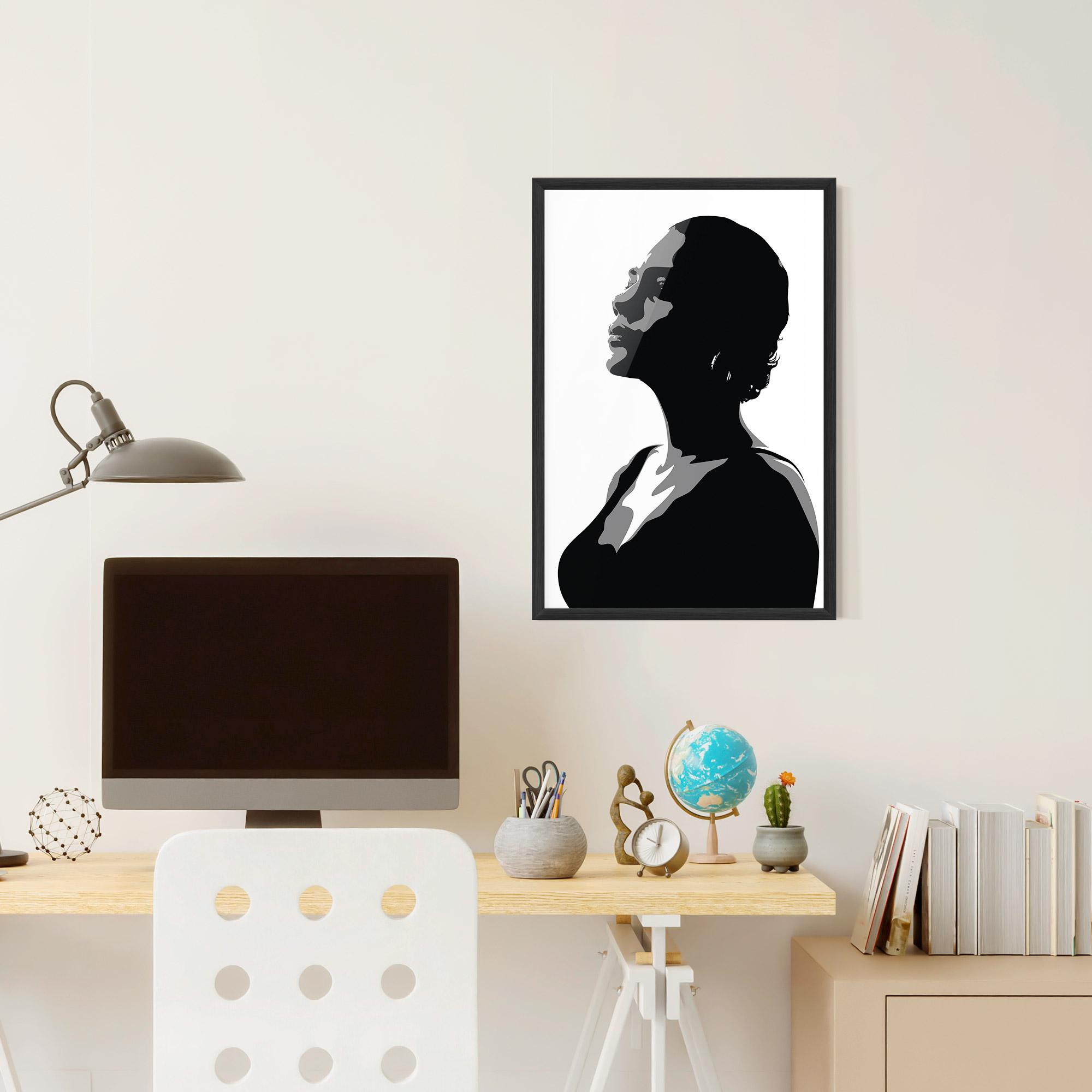 Рамкиран постер Black Woman Shilouette mockup 6