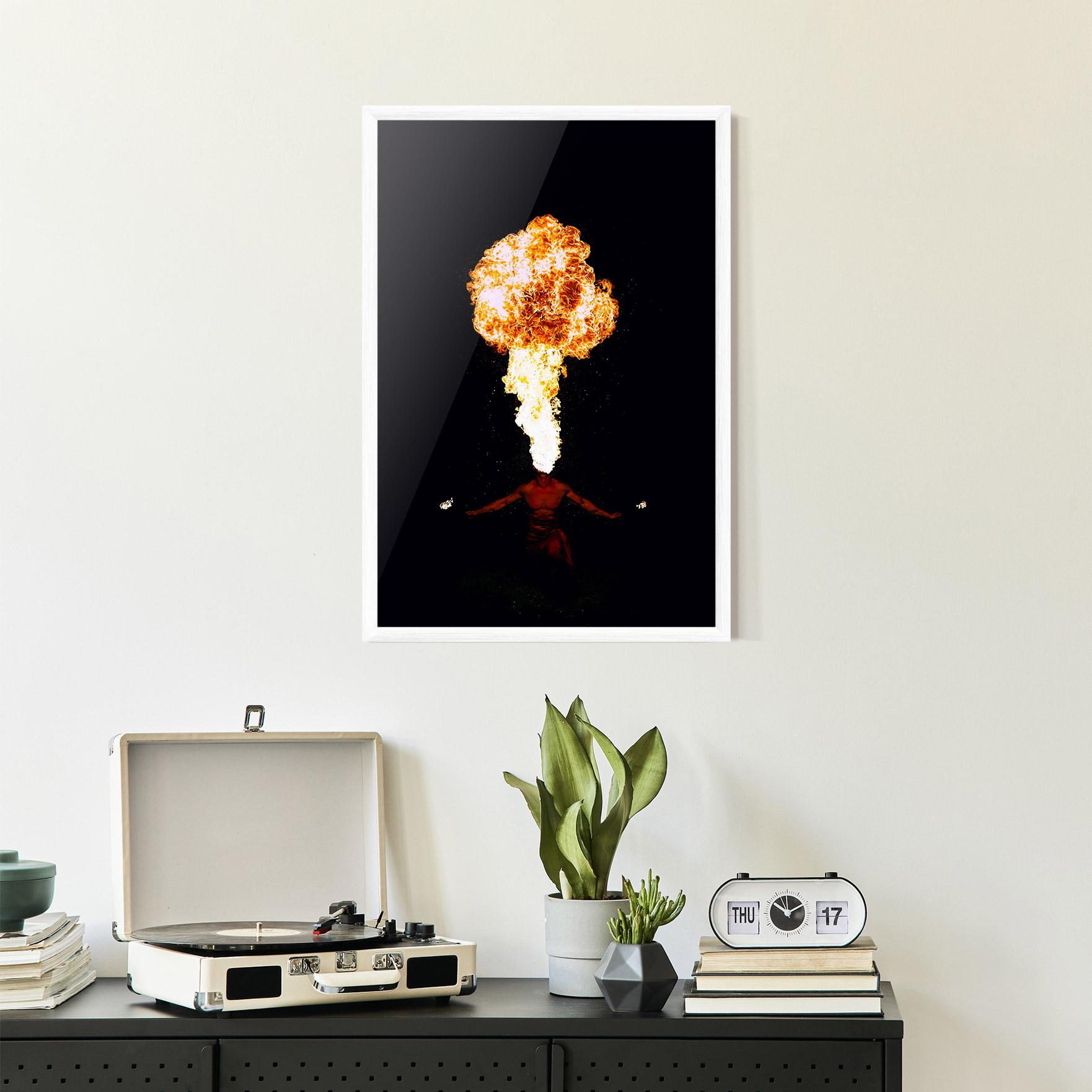 Рамкиран постер Spitting Fire mockup 2