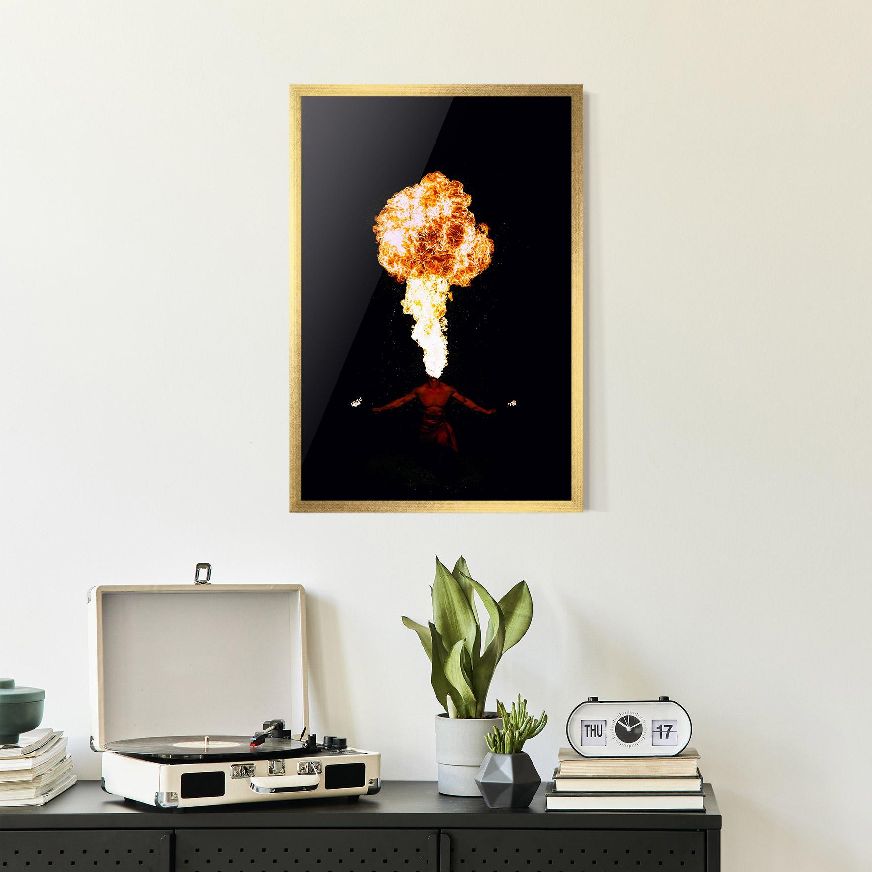 Рамкиран постер Spitting Fire mockup 2