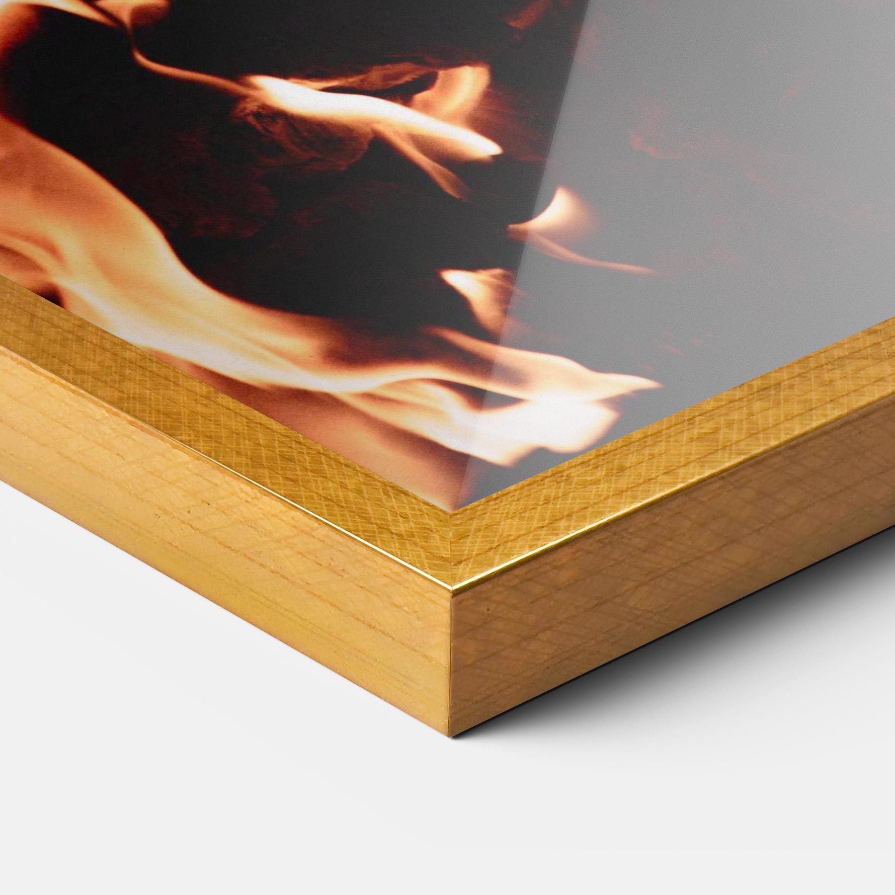 Рамкиран постер Red Grey Fire mockup 3